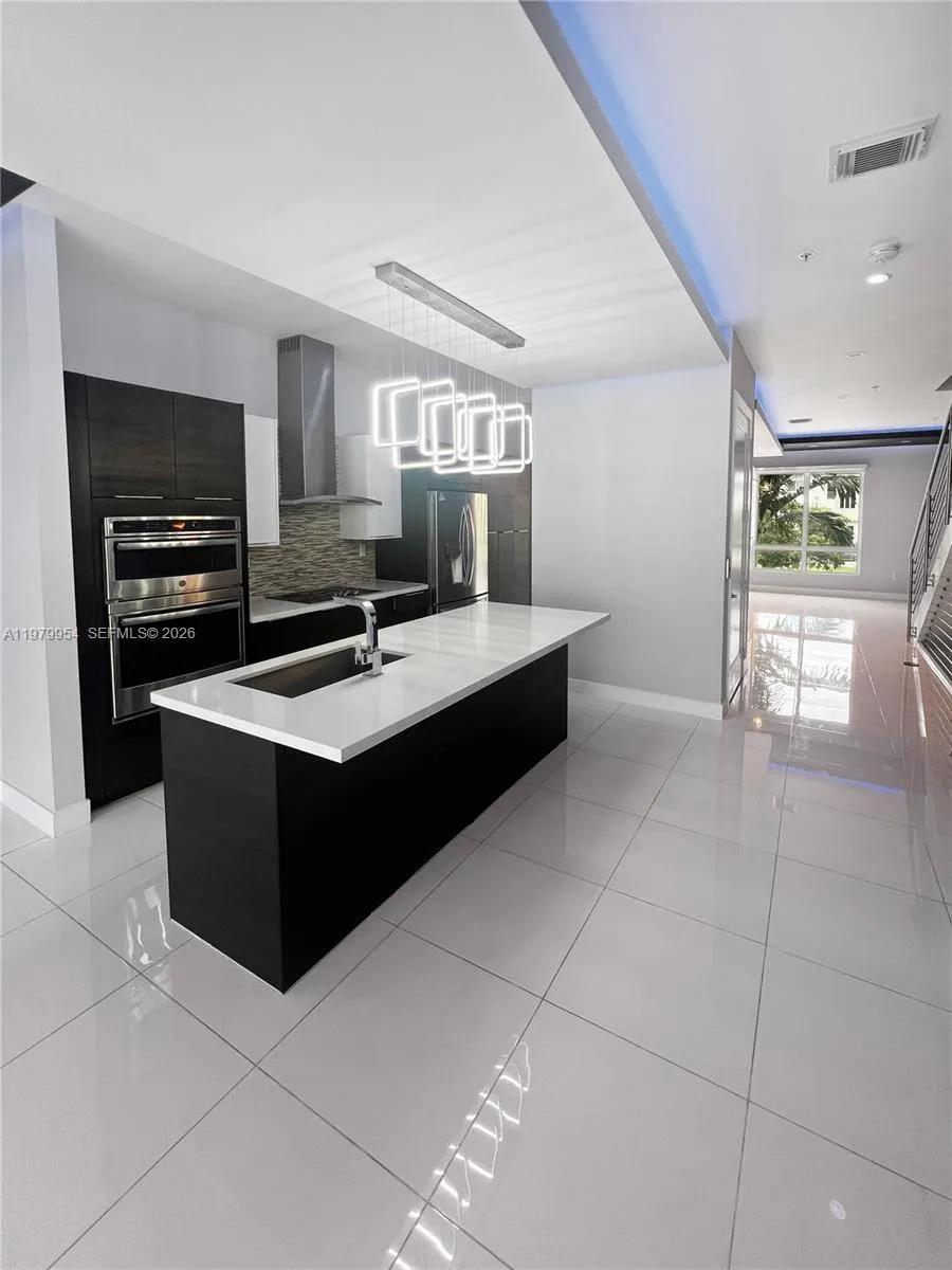 10336 Nw 64th St ., Doral, Florida 33178, Doral, Florida 33178, 4 Bedrooms Bedrooms, ,3 BathroomsBathrooms,Residential Lease,For Rent,10336 Nw 64th St ., Doral, Florida 33178,A11979954