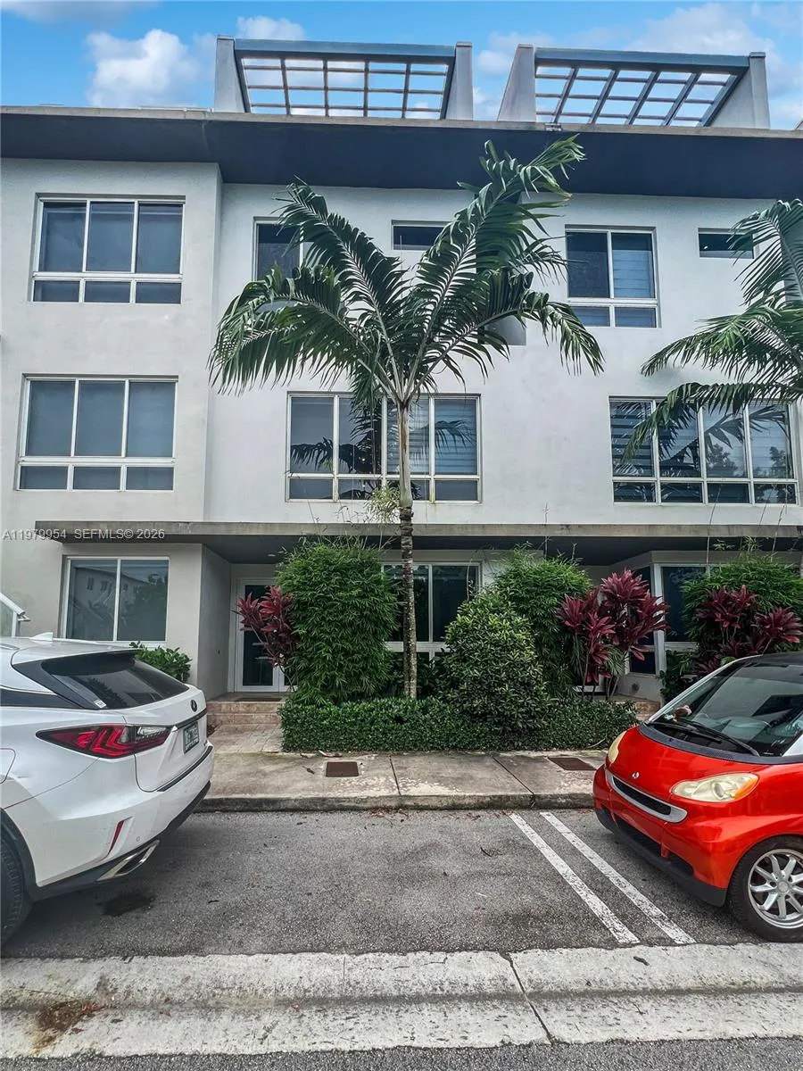 10336 Nw 64th St ., Doral, Florida 33178, Doral, Florida 33178, 4 Bedrooms Bedrooms, ,3 BathroomsBathrooms,Residential Lease,For Rent,10336 Nw 64th St ., Doral, Florida 33178,A11979954