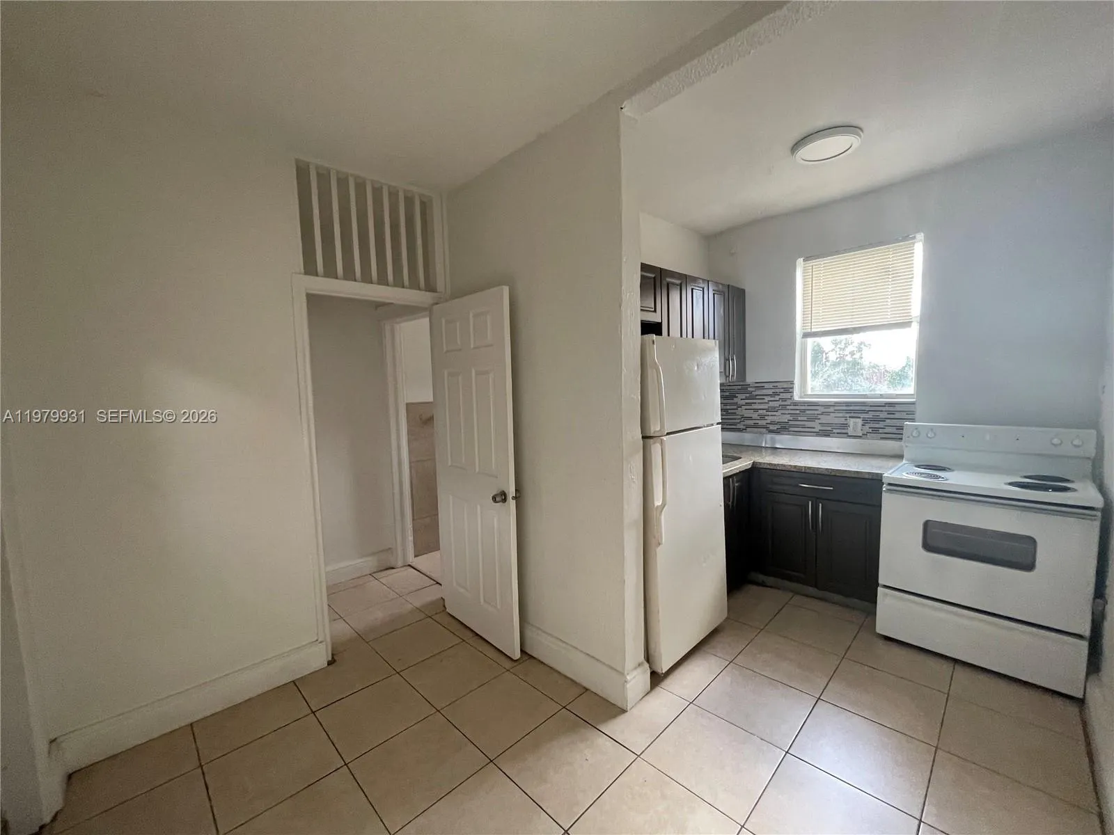 1060 Nw 47th St 5, Miami, Florida 33127, Miami, Florida 33127, 2 Bedrooms Bedrooms, ,1 BathroomBathrooms,Residential Lease,For Rent,1060 Nw 47th St 5, Miami, Florida 33127,A11979931