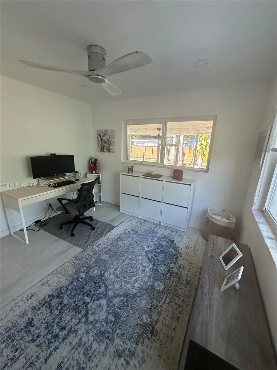 935 Lincoln St, Hollywood, Florida 33019, Hollywood, Florida 33019, 3 Bedrooms Bedrooms, ,2 BathroomsBathrooms,Residential,For Sale,935 Lincoln St, Hollywood, Florida 33019,A11978938