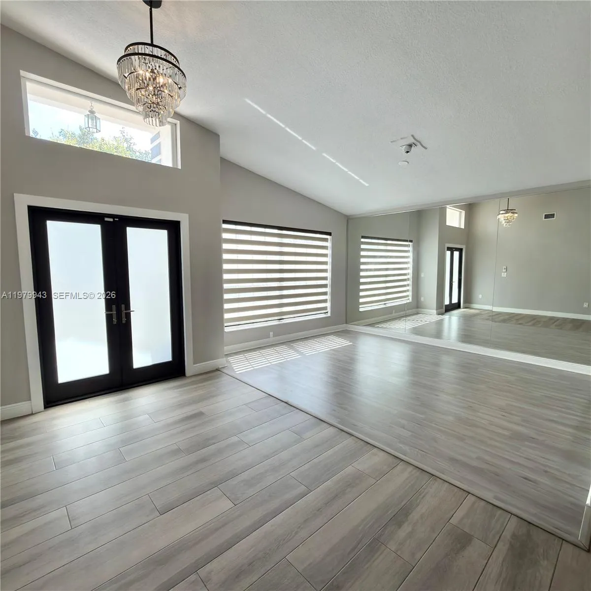 9023 Nw 148th Ter, Miami Lakes, Florida 33018, Miami Lakes, Florida 33018, 3 Bedrooms Bedrooms, ,2 BathroomsBathrooms,Residential,For Sale,9023 Nw 148th Ter, Miami Lakes, Florida 33018,A11979943