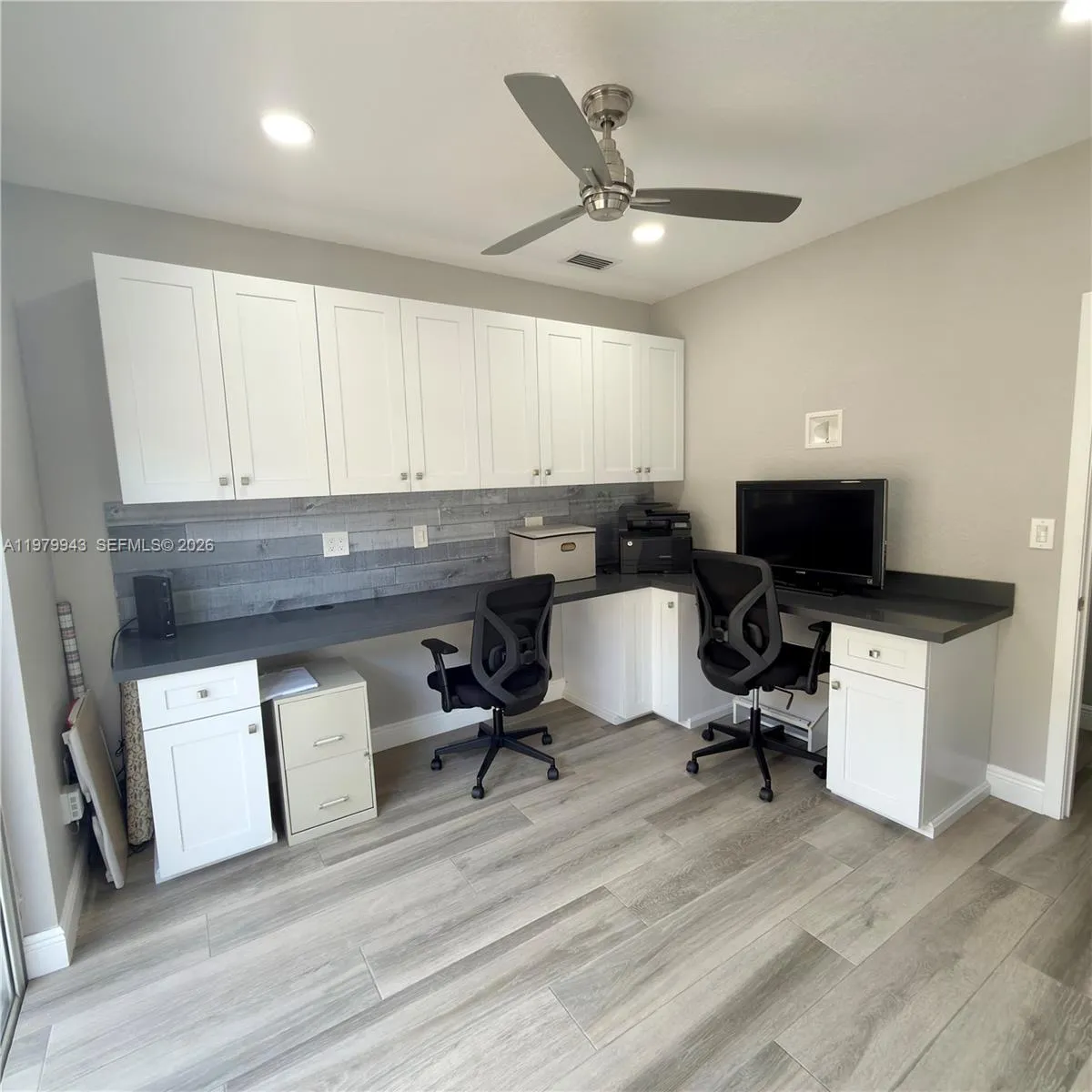 9023 Nw 148th Ter, Miami Lakes, Florida 33018, Miami Lakes, Florida 33018, 3 Bedrooms Bedrooms, ,2 BathroomsBathrooms,Residential,For Sale,9023 Nw 148th Ter, Miami Lakes, Florida 33018,A11979943