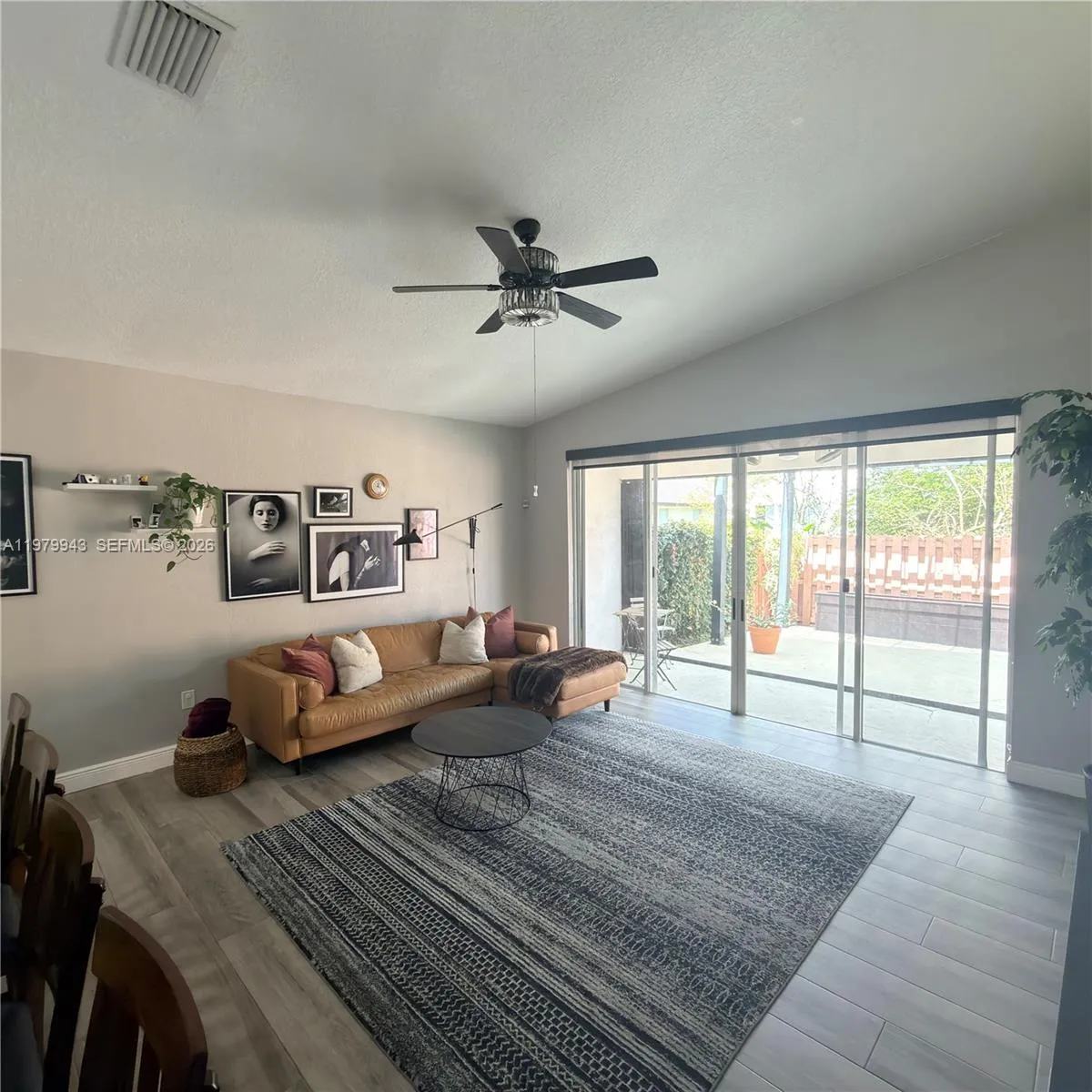 9023 Nw 148th Ter, Miami Lakes, Florida 33018, Miami Lakes, Florida 33018, 3 Bedrooms Bedrooms, ,2 BathroomsBathrooms,Residential,For Sale,9023 Nw 148th Ter, Miami Lakes, Florida 33018,A11979943