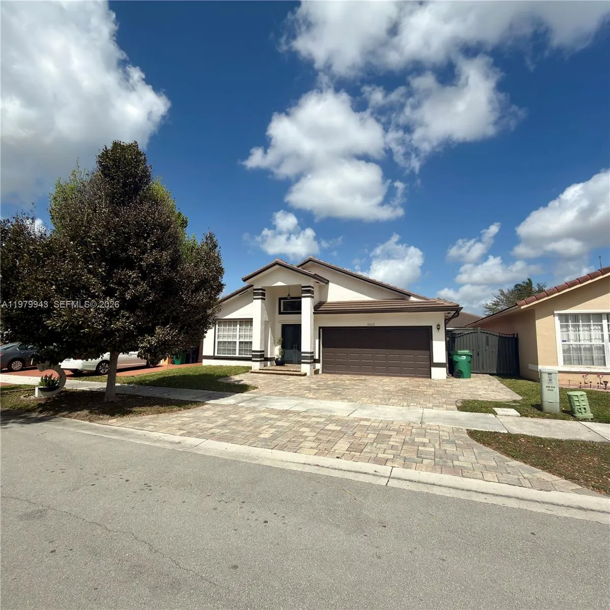 9023 Nw 148th Ter, Miami Lakes, Florida 33018, Miami Lakes, Florida 33018, 3 Bedrooms Bedrooms, ,2 BathroomsBathrooms,Residential,For Sale,9023 Nw 148th Ter, Miami Lakes, Florida 33018,A11979943