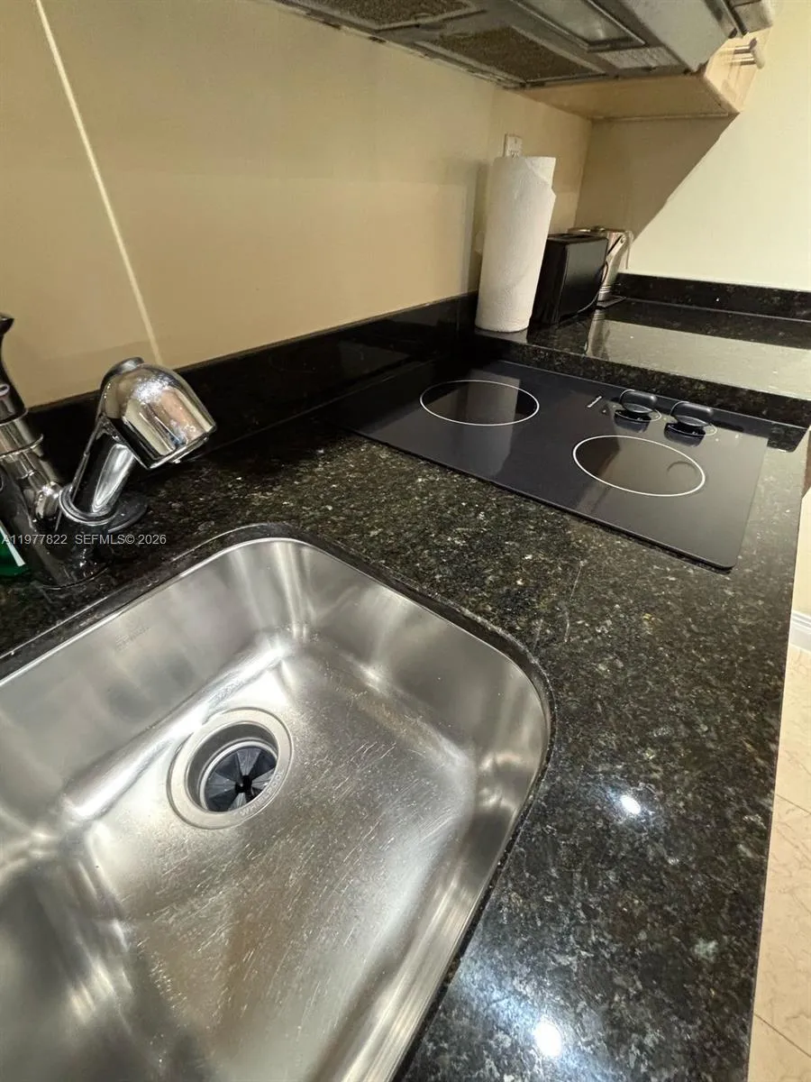 2670 E Sunrise Blvd 302, Fort Lauderdale, Florida, Fort Lauderdale, Florida 33304, 1 Bedroom Bedrooms, ,1 BathroomBathrooms,Residential,For Sale,2670 E Sunrise Blvd 302, Fort Lauderdale, Florida ,A11977822