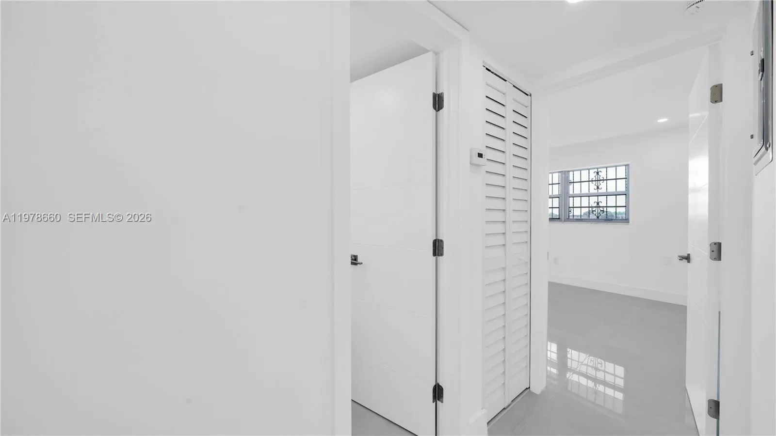 6070 W 19th Ave 315, Hialeah, Florida 33012, Hialeah, Florida 33012, 2 Bedrooms Bedrooms, ,1 BathroomBathrooms,Residential Lease,For Rent,6070 W 19th Ave 315, Hialeah, Florida 33012,A11978660