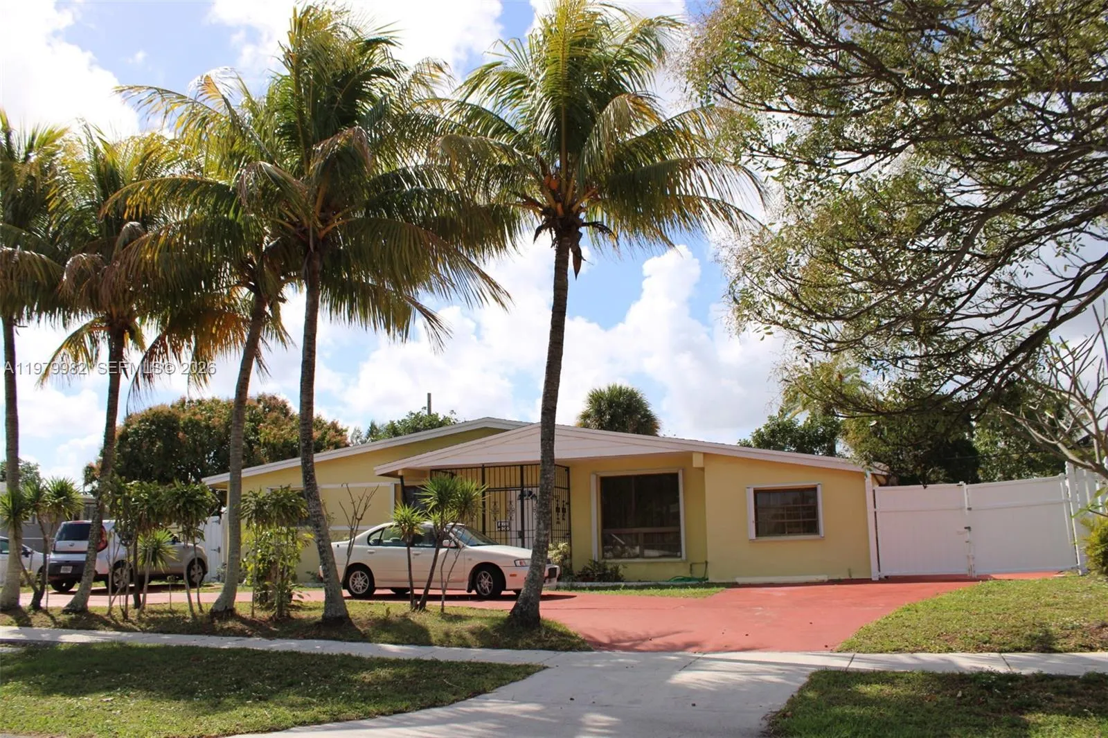 3740 Sw 32nd St, West Park, Florida 33023, West Park, Florida 33023, 4 Bedrooms Bedrooms, ,2 BathroomsBathrooms,Residential,For Sale,3740 Sw 32nd St, West Park, Florida 33023,A11979982