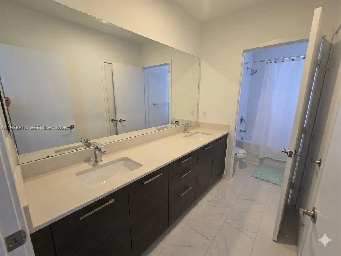 Image digitally edited to remove personal items.