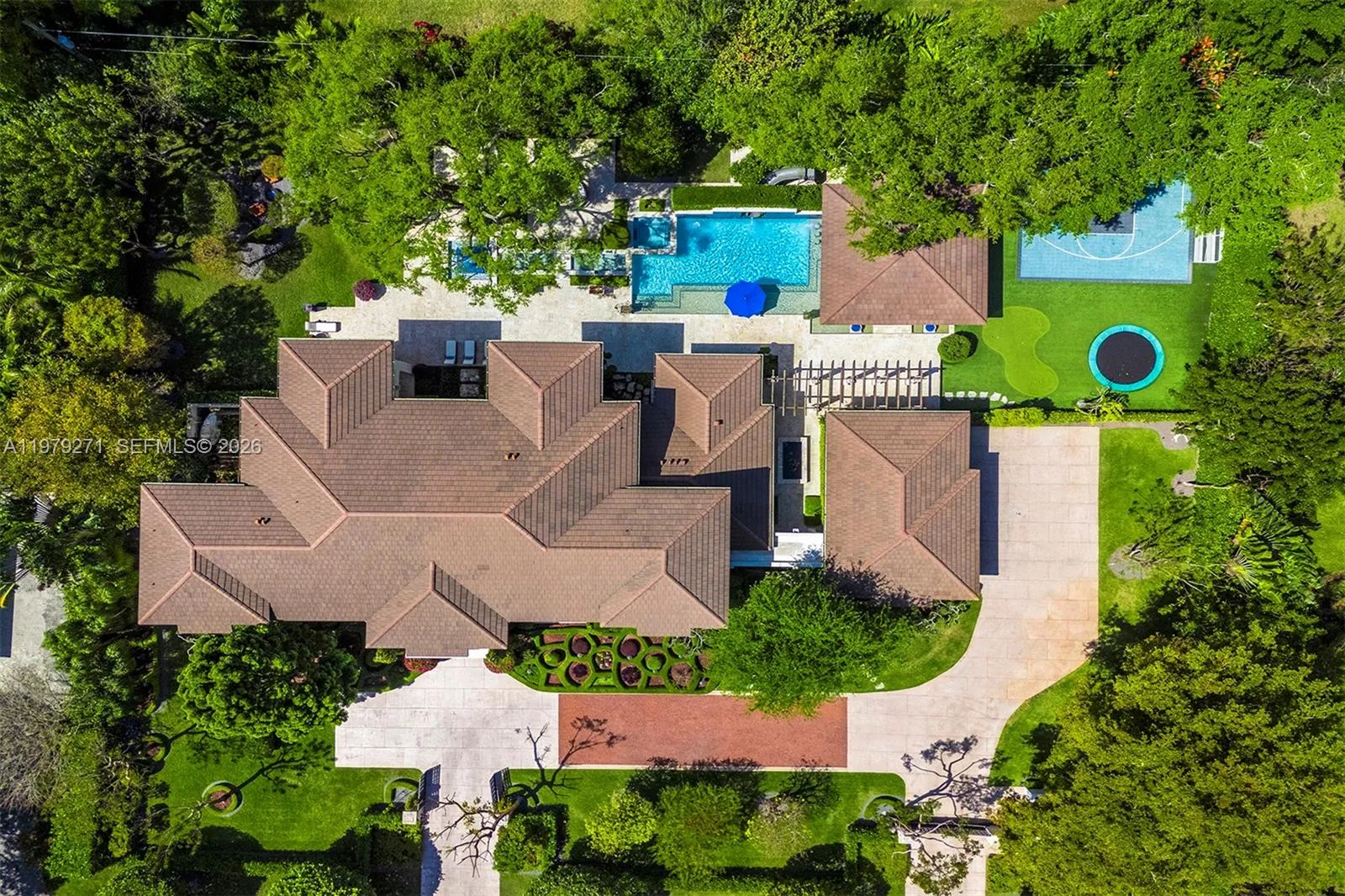 11750 Sw 68th Ct, Pinecrest, Florida 33156, Pinecrest, Florida 33156, 6 Bedrooms Bedrooms, ,6 BathroomsBathrooms,Residential Lease,For Rent,11750 Sw 68th Ct, Pinecrest, Florida 33156,A11979271