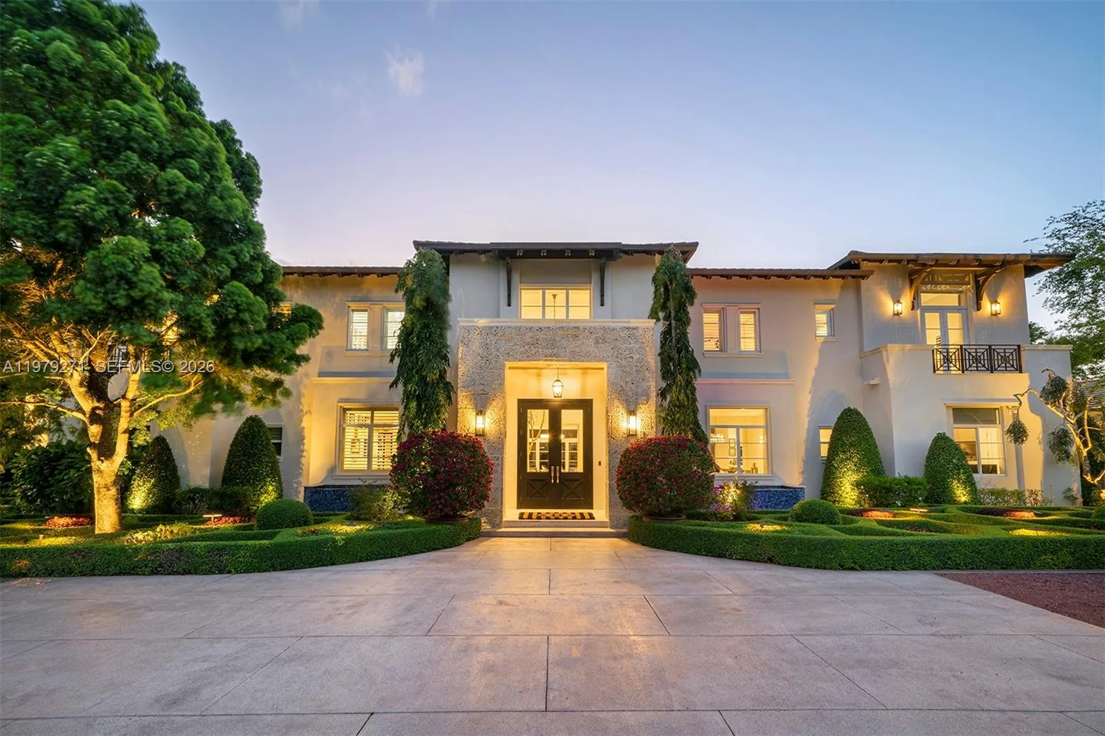 11750 Sw 68th Ct, Pinecrest, Florida 33156, Pinecrest, Florida 33156, 6 Bedrooms Bedrooms, ,6 BathroomsBathrooms,Residential Lease,For Rent,11750 Sw 68th Ct, Pinecrest, Florida 33156,A11979271