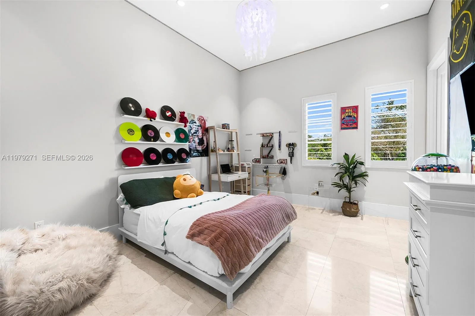 11750 Sw 68th Ct, Pinecrest, Florida 33156, Pinecrest, Florida 33156, 6 Bedrooms Bedrooms, ,6 BathroomsBathrooms,Residential Lease,For Rent,11750 Sw 68th Ct, Pinecrest, Florida 33156,A11979271