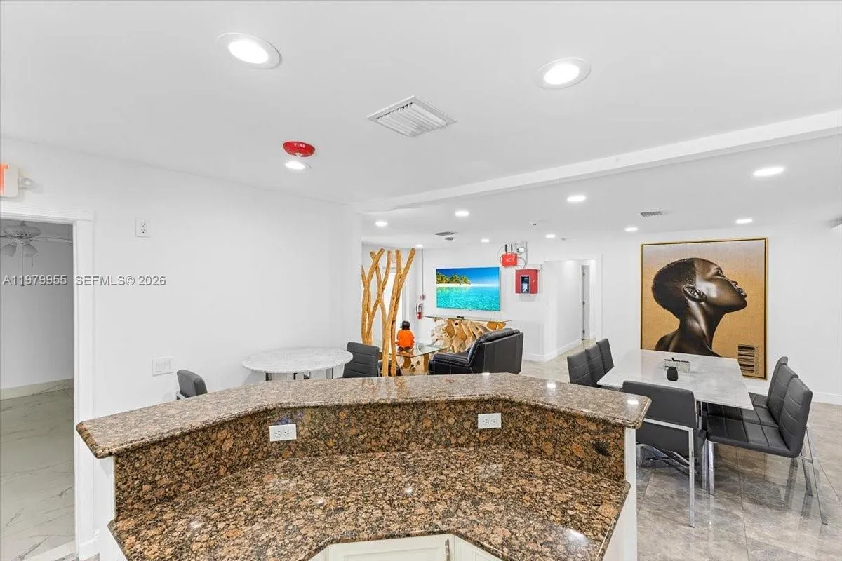 2925 Coral Shores Dr 2925, Fort Lauderdale, Florid, Fort Lauderdale, Florida 33306, 3 Bedrooms Bedrooms, ,2 BathroomsBathrooms,Residential Lease,For Rent,2925 Coral Shores Dr 2925, Fort Lauderdale, Florid,A11979955