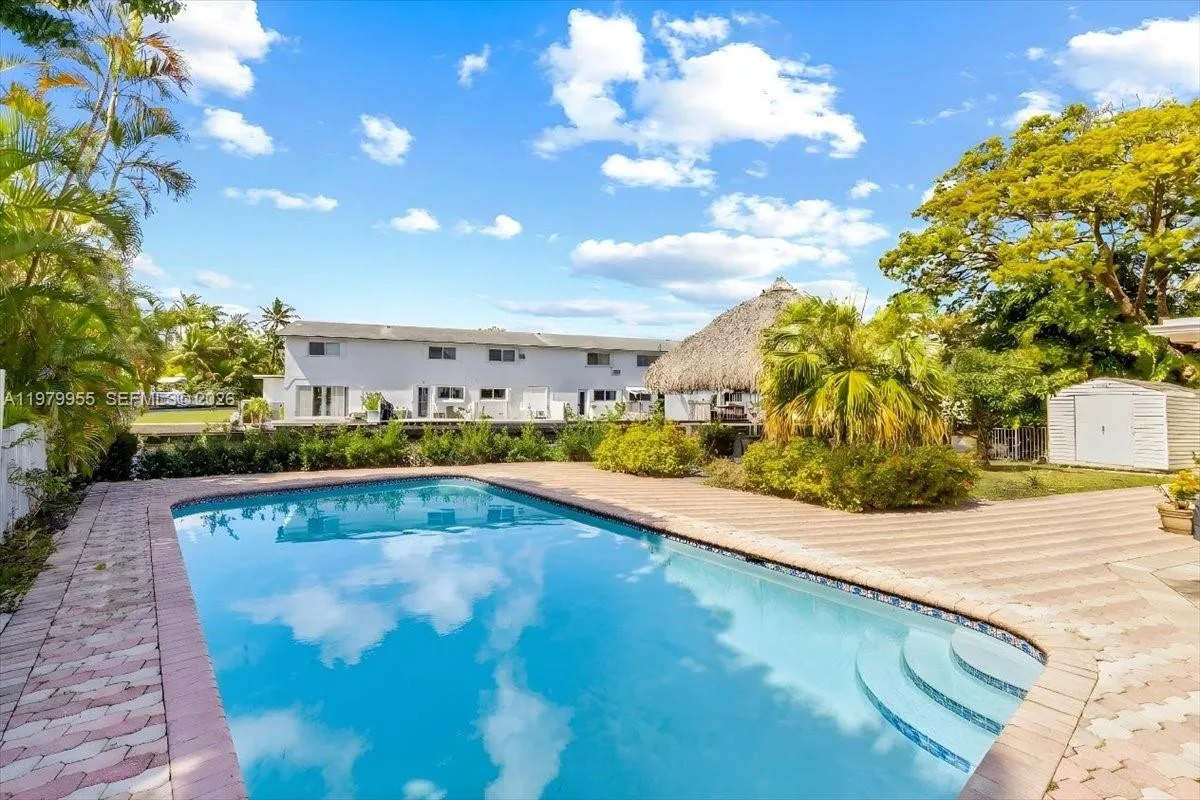 2925 Coral Shores Dr 2925, Fort Lauderdale, Florid, Fort Lauderdale, Florida 33306, 3 Bedrooms Bedrooms, ,2 BathroomsBathrooms,Residential Lease,For Rent,2925 Coral Shores Dr 2925, Fort Lauderdale, Florid,A11979955