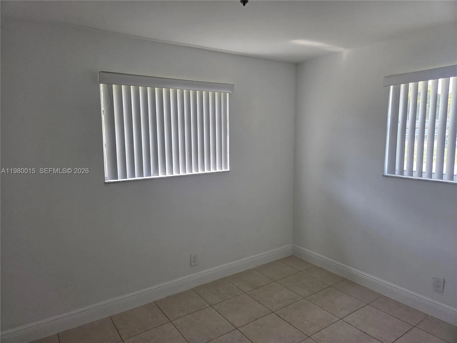 18815 Sw 113 Ct Sw 113th Ct 18815, Miami, Florida, Miami, Florida 33157, 3 Bedrooms Bedrooms, ,2 BathroomsBathrooms,Residential Lease,For Rent,18815 Sw 113 Ct Sw 113th Ct 18815, Miami, Florida ,A11980015