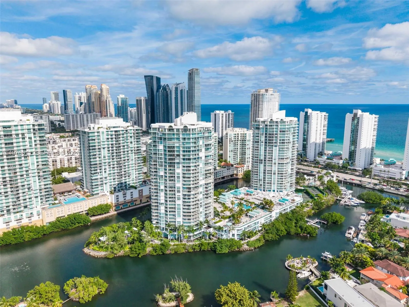 16500 Collins Ave Phe, Sunny Isles Beach, Florida, Sunny Isles Beach, Florida 33160, 3 Bedrooms Bedrooms, ,3 BathroomsBathrooms,Residential,For Sale,16500 Collins Ave Phe, Sunny Isles Beach, Florida ,A11976611