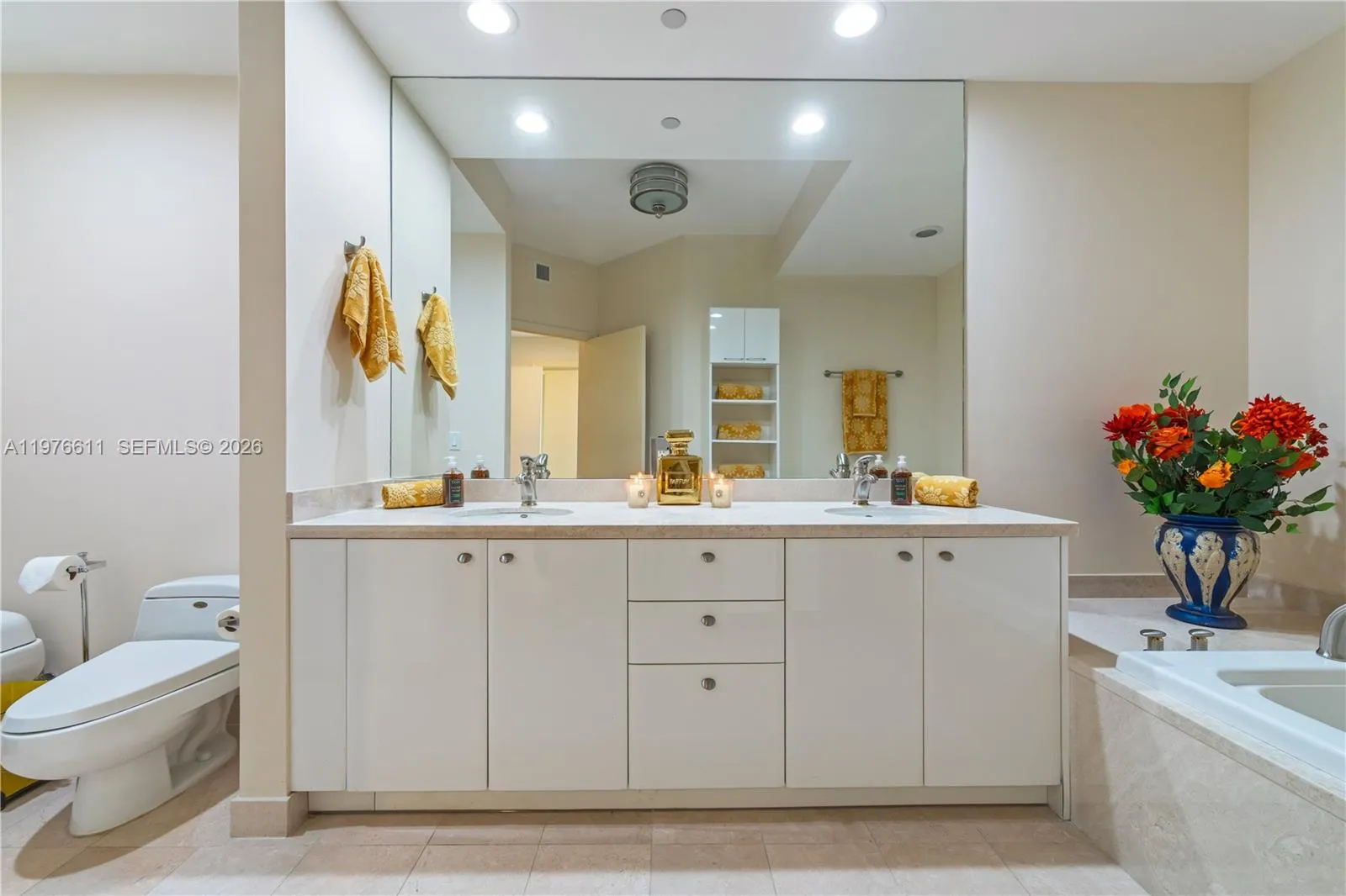 16500 Collins Ave Phe, Sunny Isles Beach, Florida, Sunny Isles Beach, Florida 33160, 3 Bedrooms Bedrooms, ,3 BathroomsBathrooms,Residential,For Sale,16500 Collins Ave Phe, Sunny Isles Beach, Florida ,A11976611