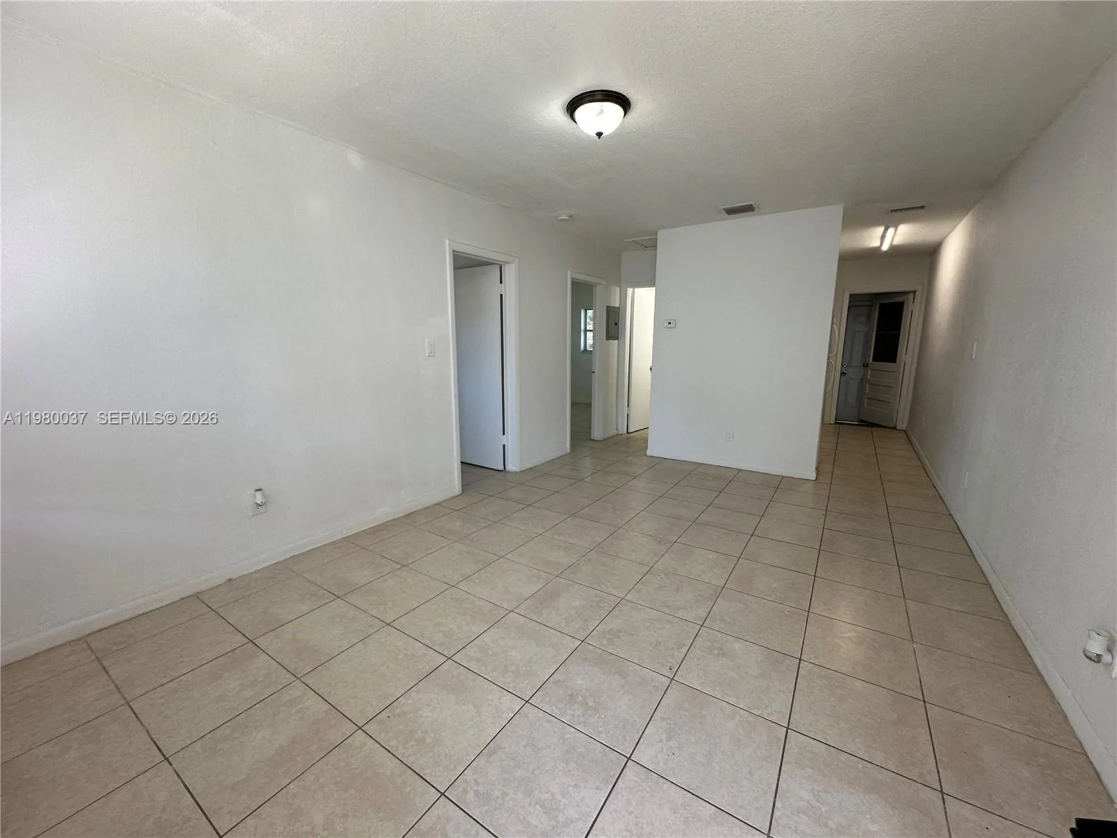 148 Nw 14th Way 2, Dania Beach, Florida 33004, Dania Beach, Florida 33004, 2 Bedrooms Bedrooms, ,1 BathroomBathrooms,Residential Lease,For Rent,148 Nw 14th Way 2, Dania Beach, Florida 33004,A11980037