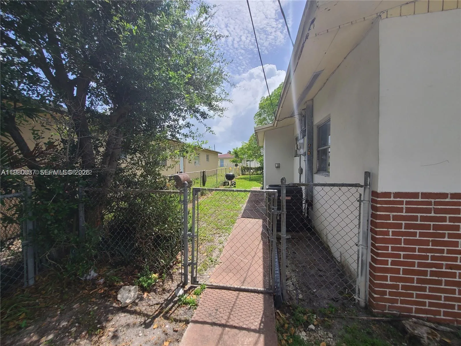 148 Nw 14th Way 2, Dania Beach, Florida 33004, Dania Beach, Florida 33004, 2 Bedrooms Bedrooms, ,1 BathroomBathrooms,Residential Lease,For Rent,148 Nw 14th Way 2, Dania Beach, Florida 33004,A11980037