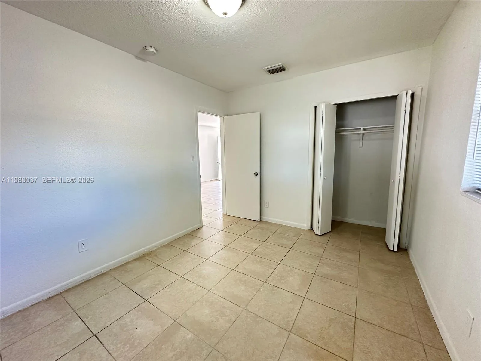 148 Nw 14th Way 2, Dania Beach, Florida 33004, Dania Beach, Florida 33004, 2 Bedrooms Bedrooms, ,1 BathroomBathrooms,Residential Lease,For Rent,148 Nw 14th Way 2, Dania Beach, Florida 33004,A11980037