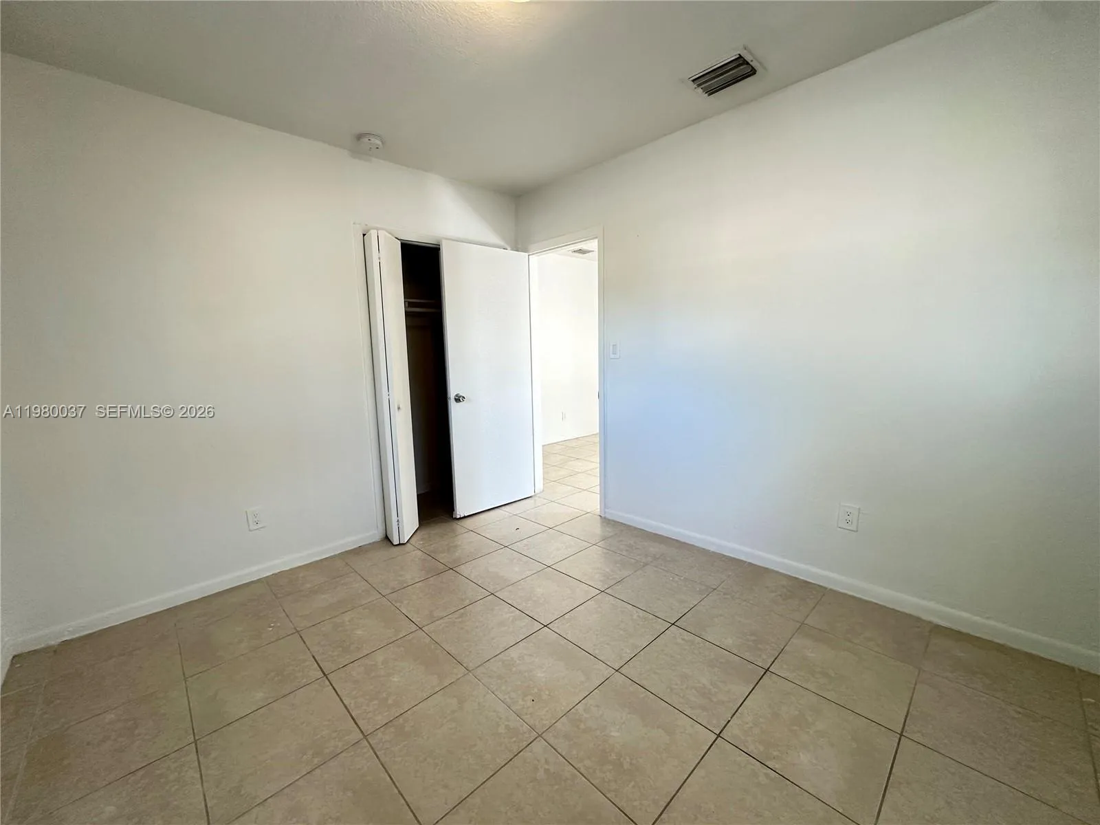 148 Nw 14th Way 2, Dania Beach, Florida 33004, Dania Beach, Florida 33004, 2 Bedrooms Bedrooms, ,1 BathroomBathrooms,Residential Lease,For Rent,148 Nw 14th Way 2, Dania Beach, Florida 33004,A11980037