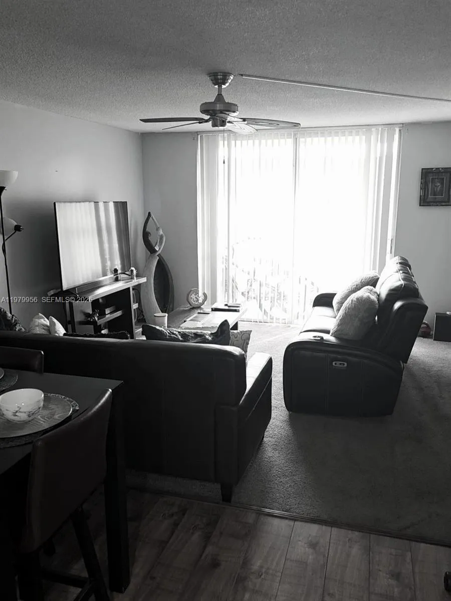 8100 Sunrise Lakes Blvd 110, Sunrise, Florida 3332, Sunrise, Florida 33322, 2 Bedrooms Bedrooms, ,2 BathroomsBathrooms,Residential Lease,For Rent,8100 Sunrise Lakes Blvd 110, Sunrise, Florida 3332,A11979956