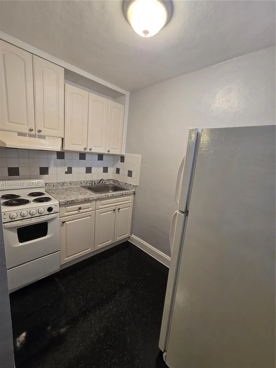 1520 Nw 61st St 6, Miami, Florida 33142, Miami, Florida 33142, 2 Bedrooms Bedrooms, ,1 BathroomBathrooms,Residential Lease,For Rent,1520 Nw 61st St 6, Miami, Florida 33142,A11980042