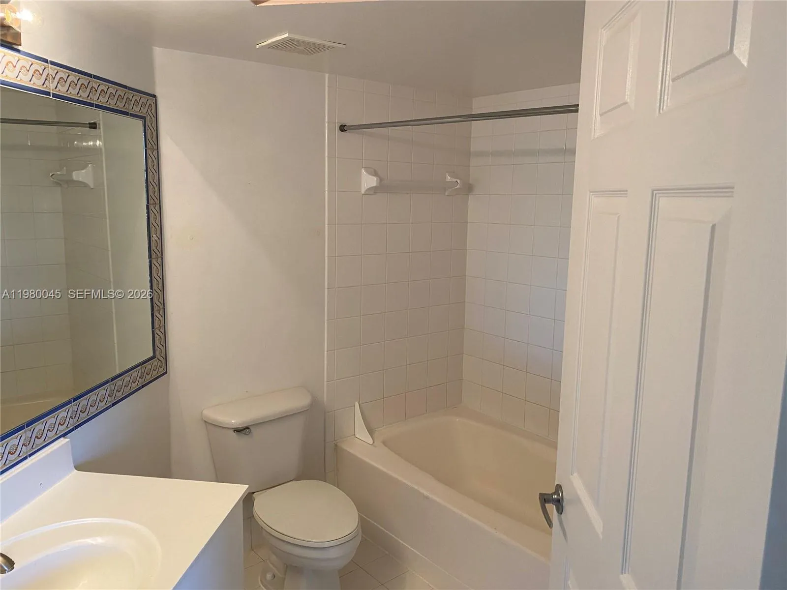 9645 Nw 1st Ct 1-302, Pembroke Pines, Florida 3302, Pembroke Pines, Florida 33024, 3 Bedrooms Bedrooms, ,2 BathroomsBathrooms,Residential,For Sale,9645 Nw 1st Ct 1-302, Pembroke Pines, Florida 3302,A11980045