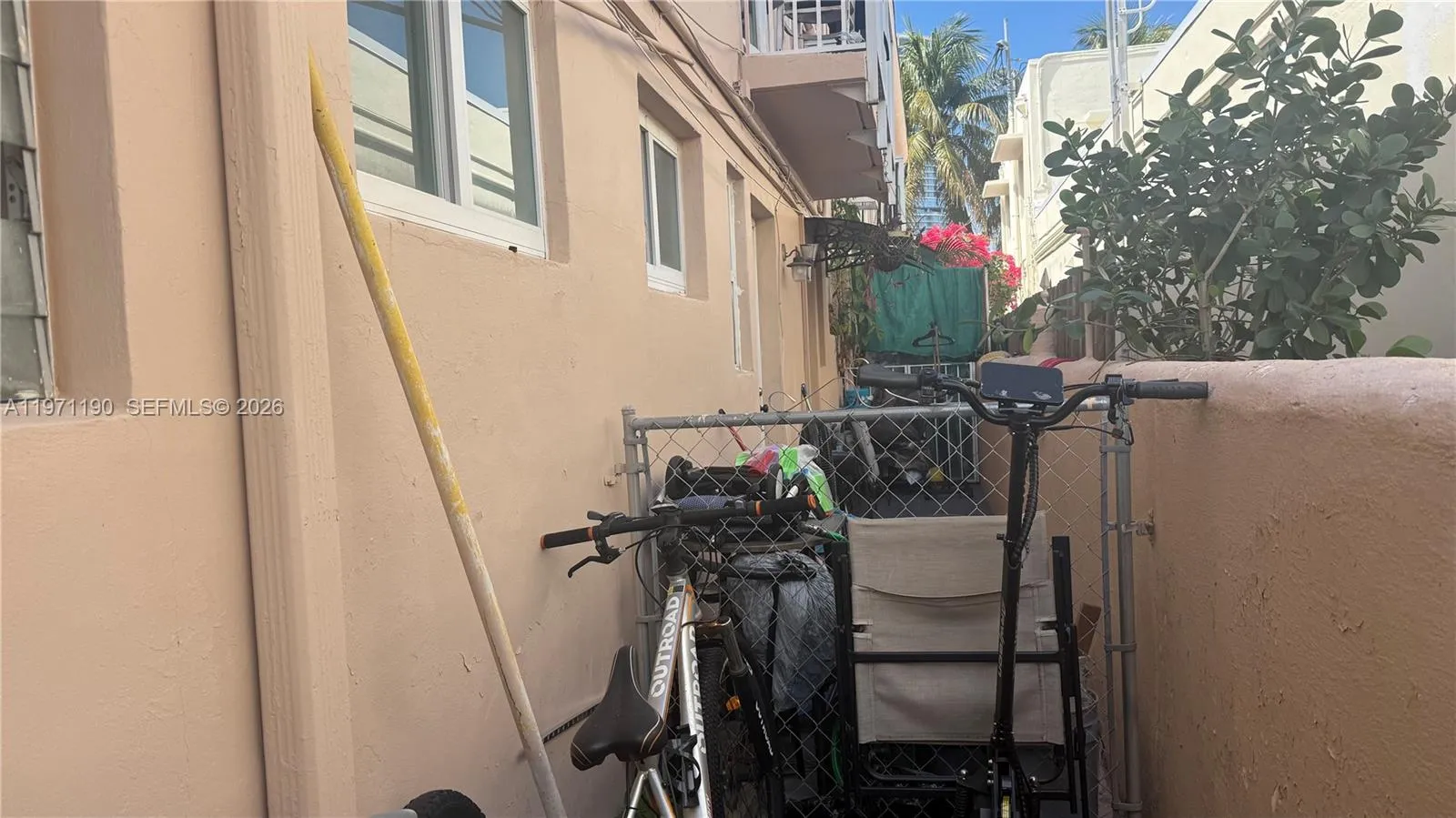 549 Meridian Ave 5, Miami Beach, Florida 33139, Miami Beach, Florida 33139, ,1 BathroomBathrooms,Residential,For Sale,549 Meridian Ave 5, Miami Beach, Florida 33139,A11971190