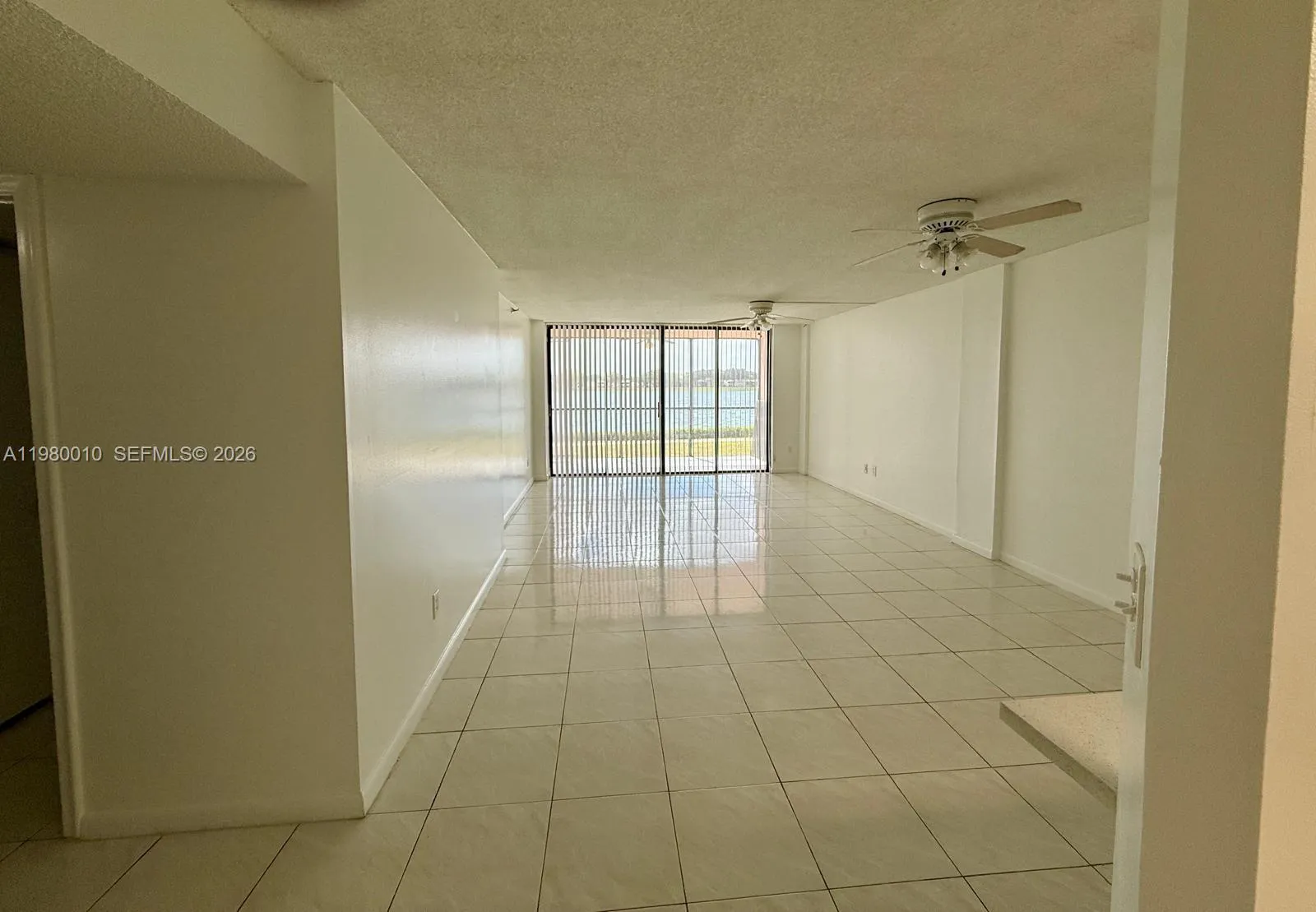 20850 San Simeon Way 105-5, Miami, Florida 33179, Miami, Florida 33179, 2 Bedrooms Bedrooms, ,2 BathroomsBathrooms,Residential Lease,For Rent,20850 San Simeon Way 105-5, Miami, Florida 33179,A11980010