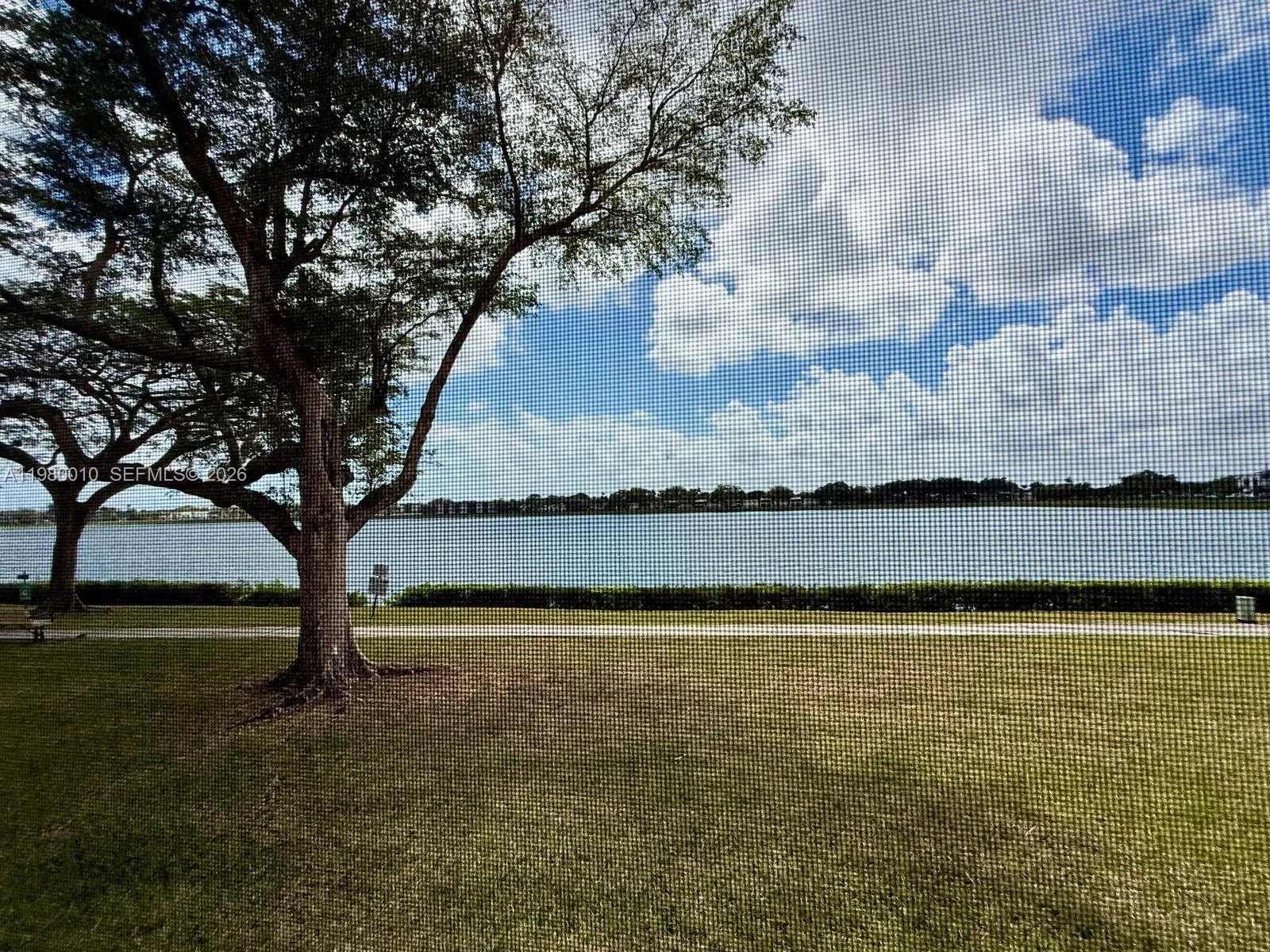 20850 San Simeon Way 105-5, Miami, Florida 33179, Miami, Florida 33179, 2 Bedrooms Bedrooms, ,2 BathroomsBathrooms,Residential Lease,For Rent,20850 San Simeon Way 105-5, Miami, Florida 33179,A11980010