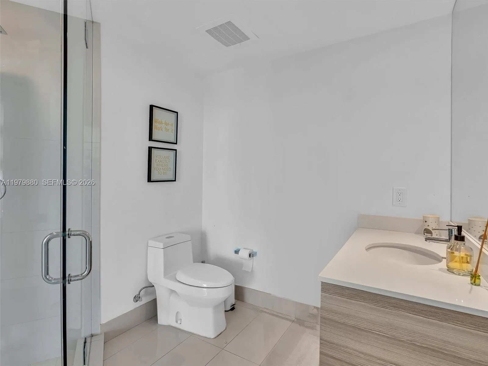 121 Ne 34th St 2104, Miami, Florida 33137, Miami, Florida 33137, 2 Bedrooms Bedrooms, ,2 BathroomsBathrooms,Residential Lease,For Rent,121 Ne 34th St 2104, Miami, Florida 33137,A11979880