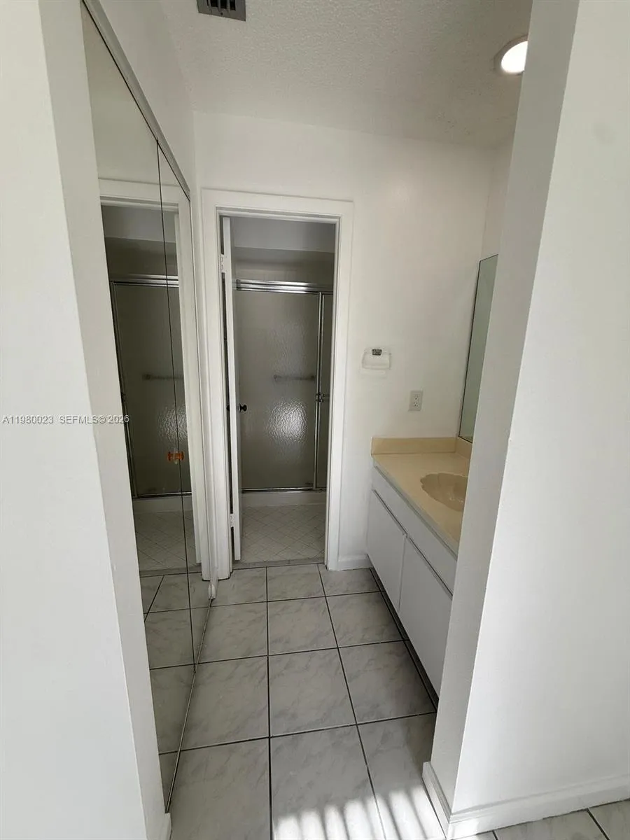 6561 Nw 172nd Ln 0, Hialeah, Florida 33015, Hialeah, Florida 33015, 2 Bedrooms Bedrooms, ,2 BathroomsBathrooms,Residential Lease,For Rent,6561 Nw 172nd Ln 0, Hialeah, Florida 33015,A11980023