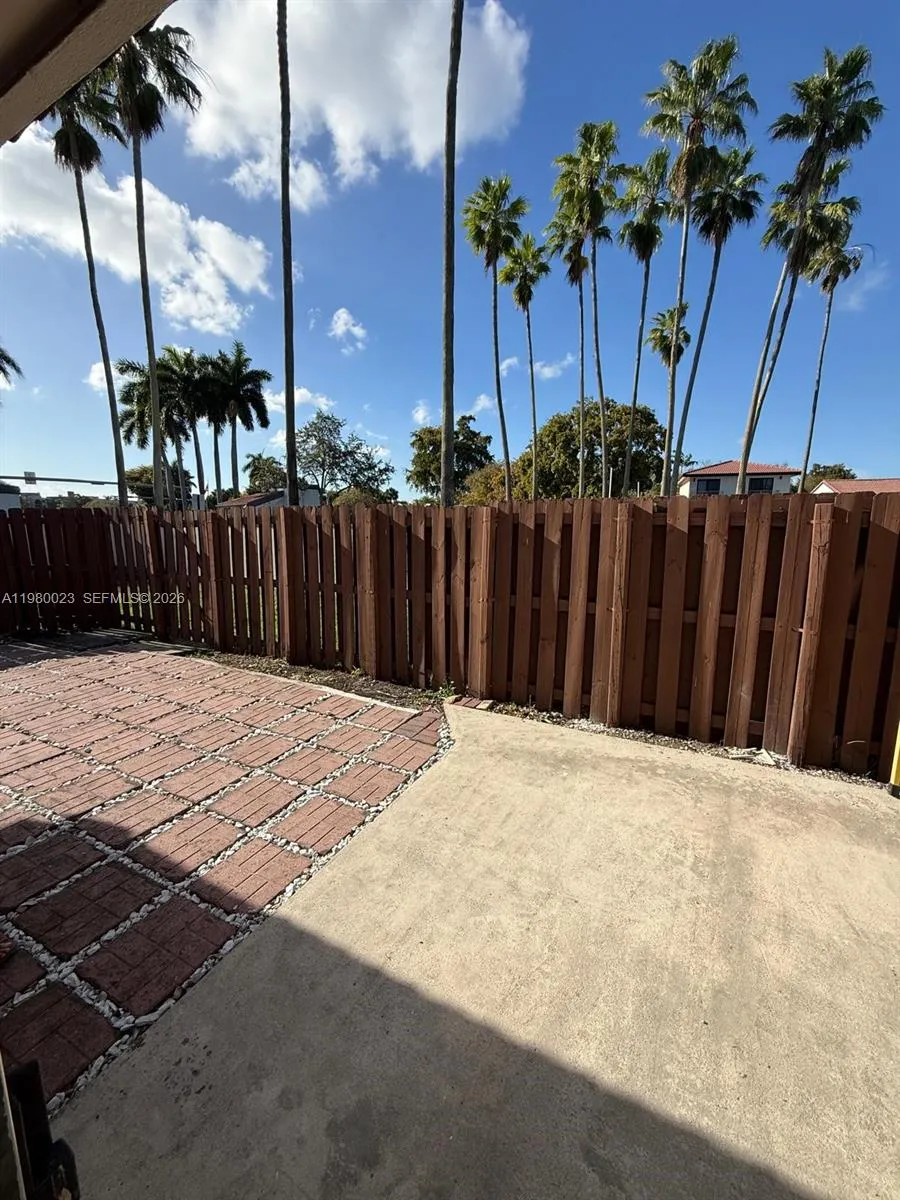 6561 Nw 172nd Ln 0, Hialeah, Florida 33015, Hialeah, Florida 33015, 2 Bedrooms Bedrooms, ,2 BathroomsBathrooms,Residential Lease,For Rent,6561 Nw 172nd Ln 0, Hialeah, Florida 33015,A11980023