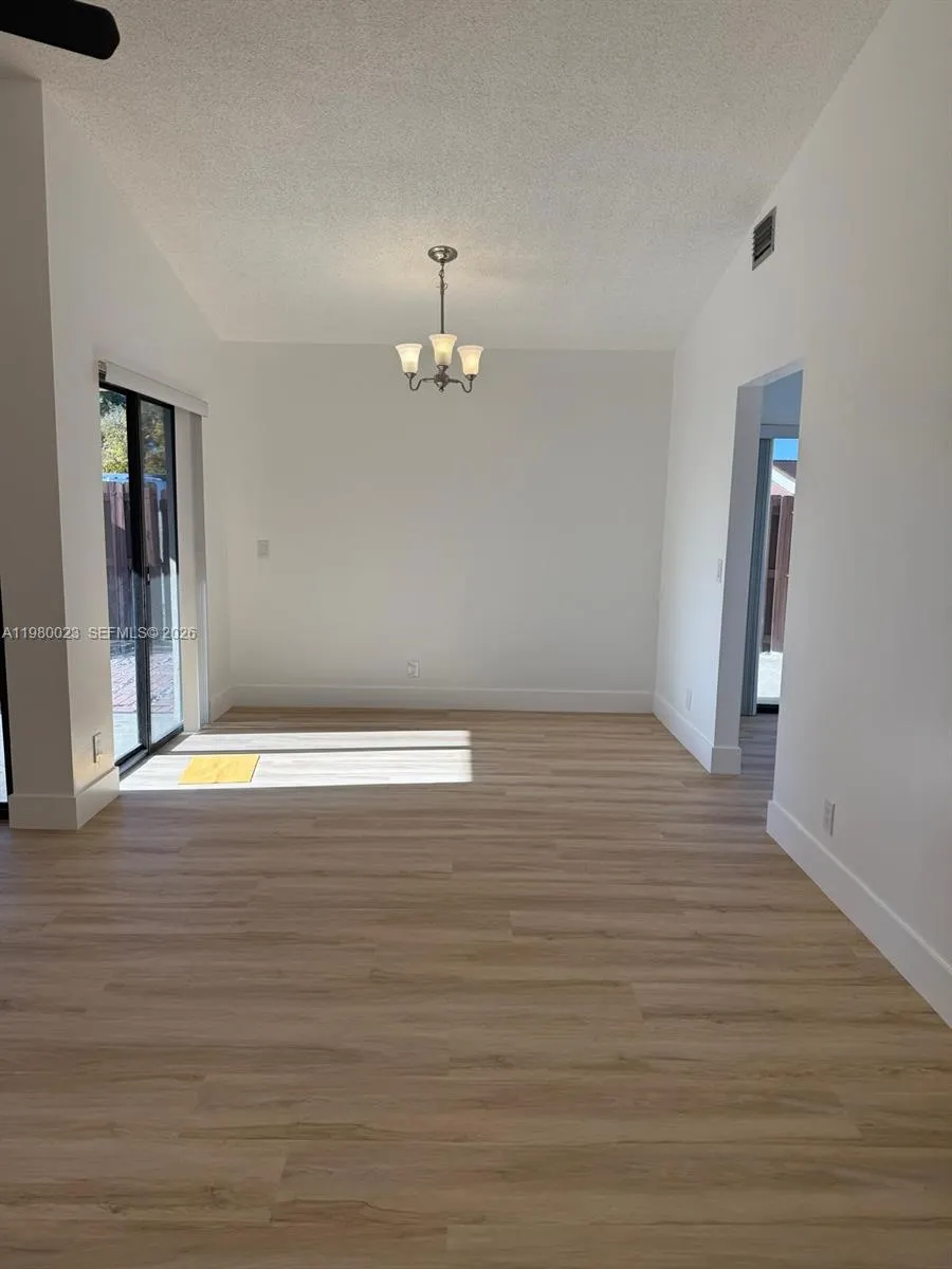 6561 Nw 172nd Ln 0, Hialeah, Florida 33015, Hialeah, Florida 33015, 2 Bedrooms Bedrooms, ,2 BathroomsBathrooms,Residential Lease,For Rent,6561 Nw 172nd Ln 0, Hialeah, Florida 33015,A11980023