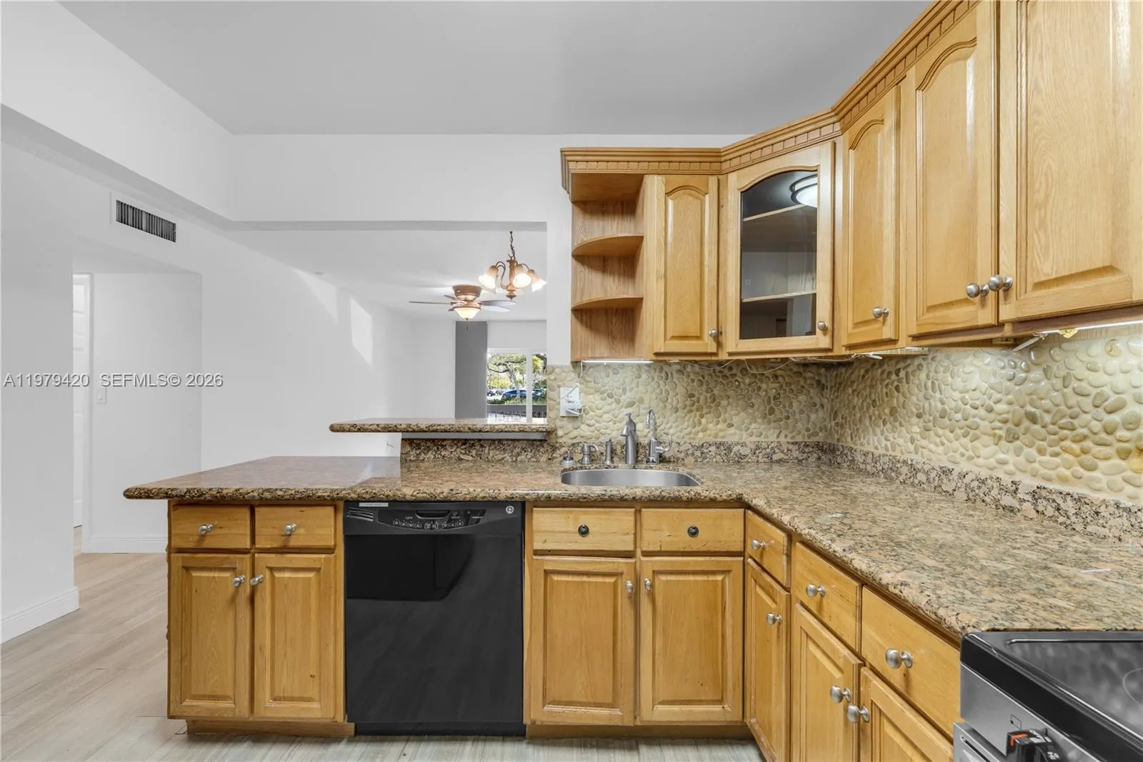 7840 Camino Real P-107, Miami, Florida 33143, Miami, Florida 33143, 2 Bedrooms Bedrooms, ,1 BathroomBathrooms,Residential Lease,For Rent,7840 Camino Real P-107, Miami, Florida 33143,A11979420