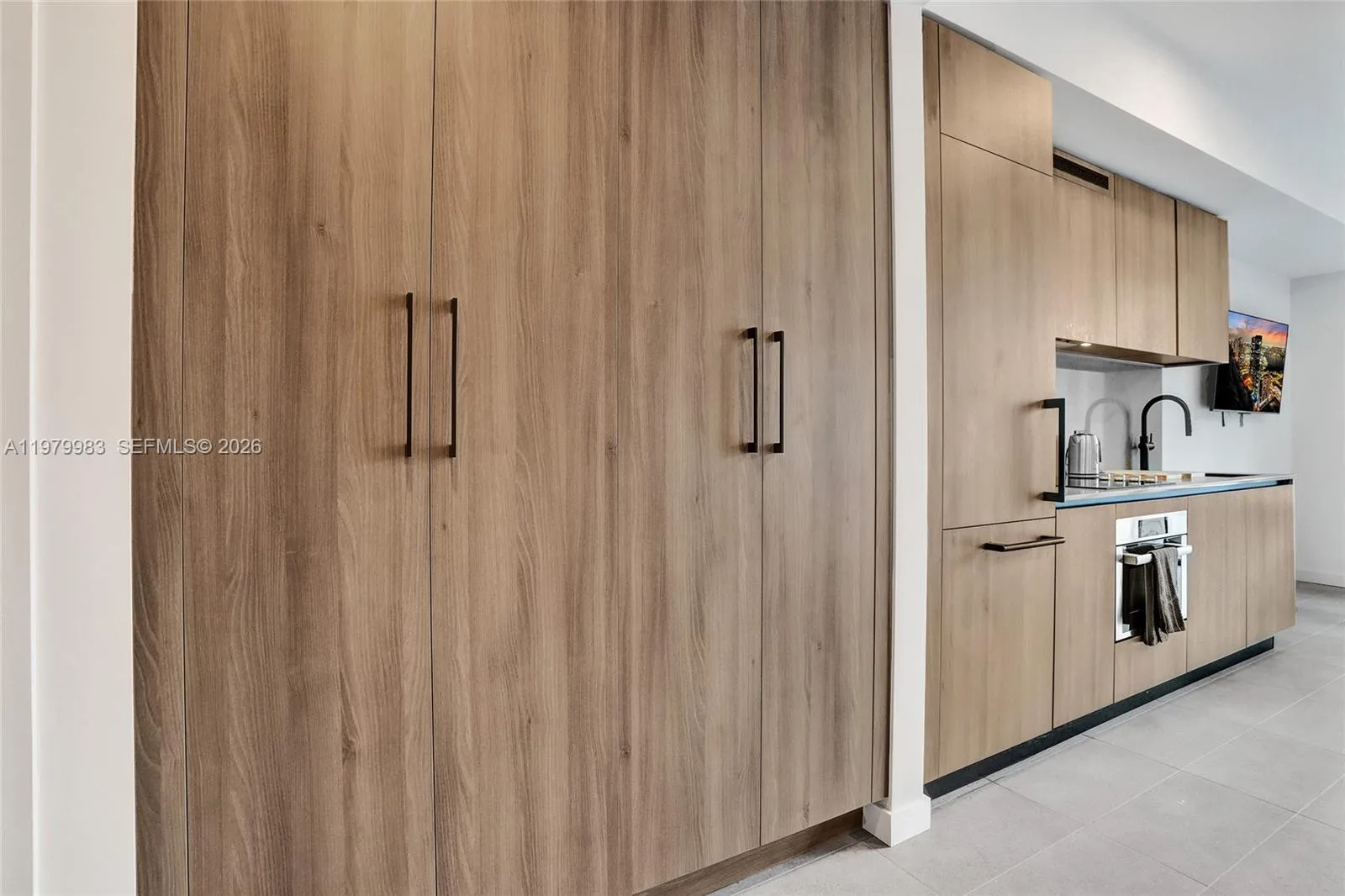 151 Ne 5 1404, Miami, Florida 33132, Miami, Florida 33132, ,1 BathroomBathrooms,Residential Lease,For Rent,151 Ne 5 1404, Miami, Florida 33132,A11979983