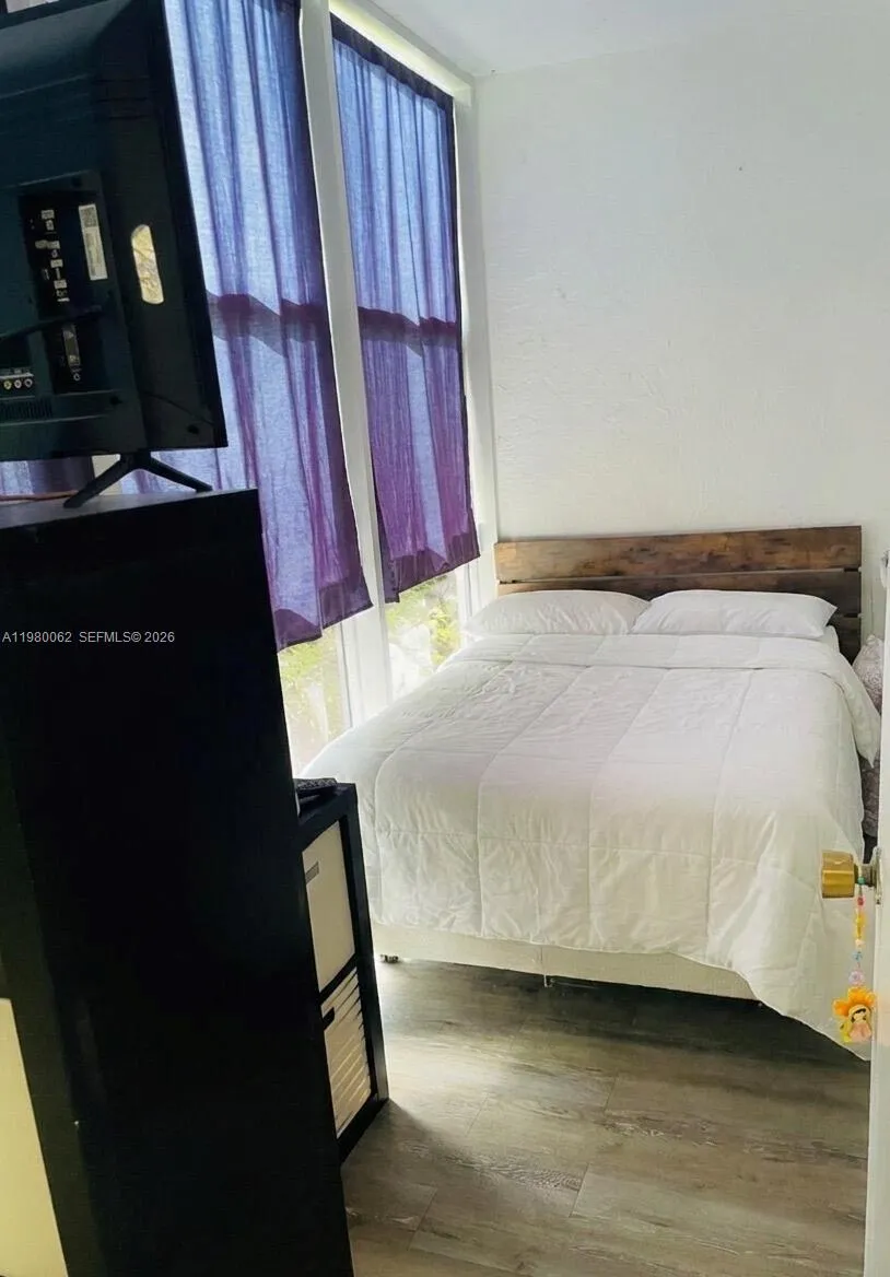 100 Ashbury Rd 305, Hollywood, Florida 33024, Hollywood, Florida 33024, 1 Bedroom Bedrooms, 1 Room Rooms,1 BathroomBathrooms,Residential,For Sale,100 Ashbury Rd 305, Hollywood, Florida 33024,A11980062