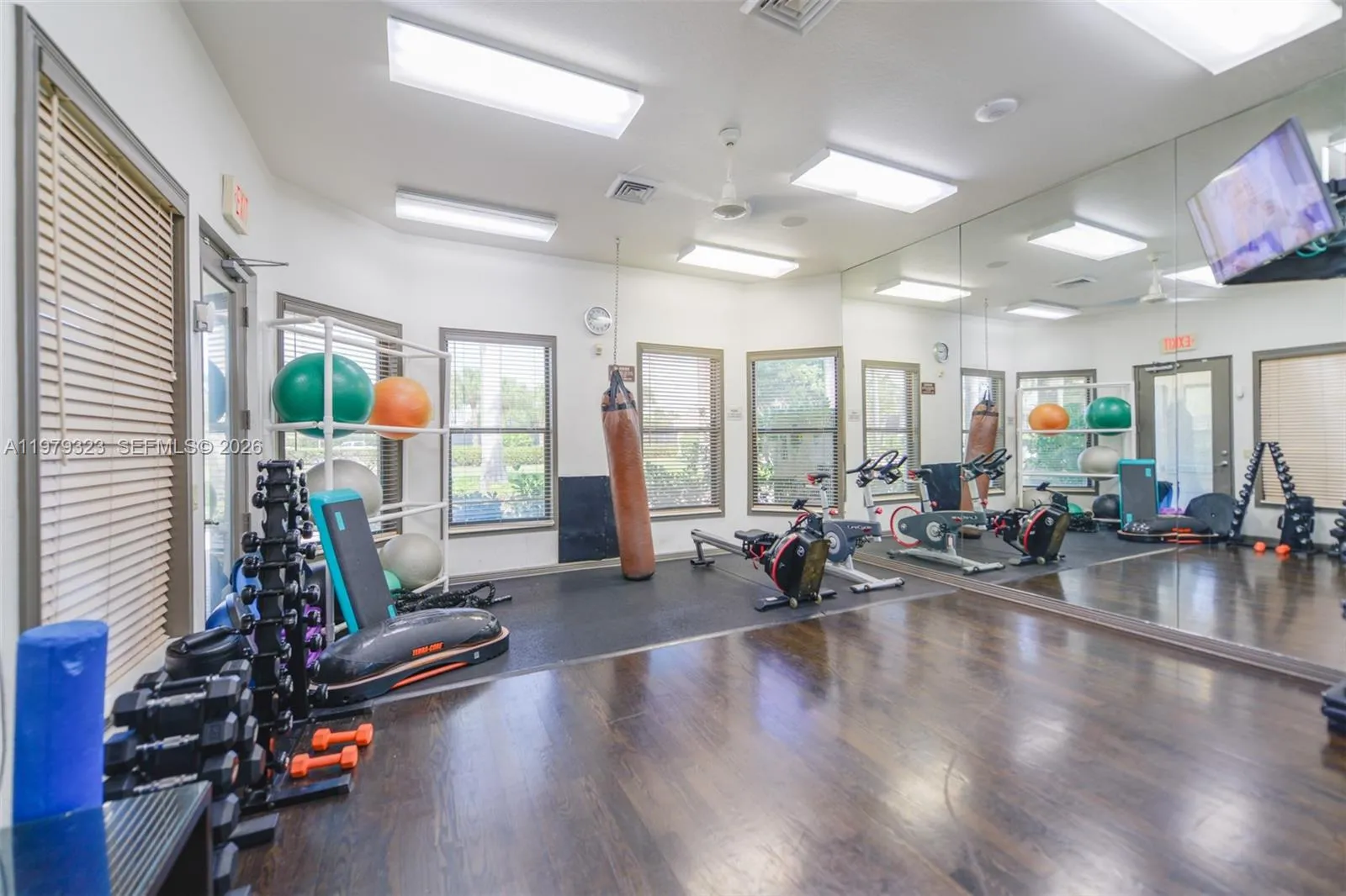 1448 Mariner Way, Hollywood, Florida 33019, Hollywood, Florida 33019, 4 Bedrooms Bedrooms, ,3 BathroomsBathrooms,Residential,For Sale,1448 Mariner Way, Hollywood, Florida 33019,A11979323