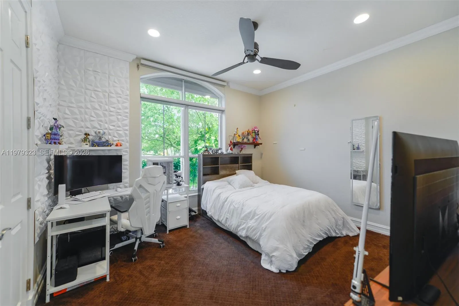 1448 Mariner Way, Hollywood, Florida 33019, Hollywood, Florida 33019, 4 Bedrooms Bedrooms, ,3 BathroomsBathrooms,Residential,For Sale,1448 Mariner Way, Hollywood, Florida 33019,A11979323
