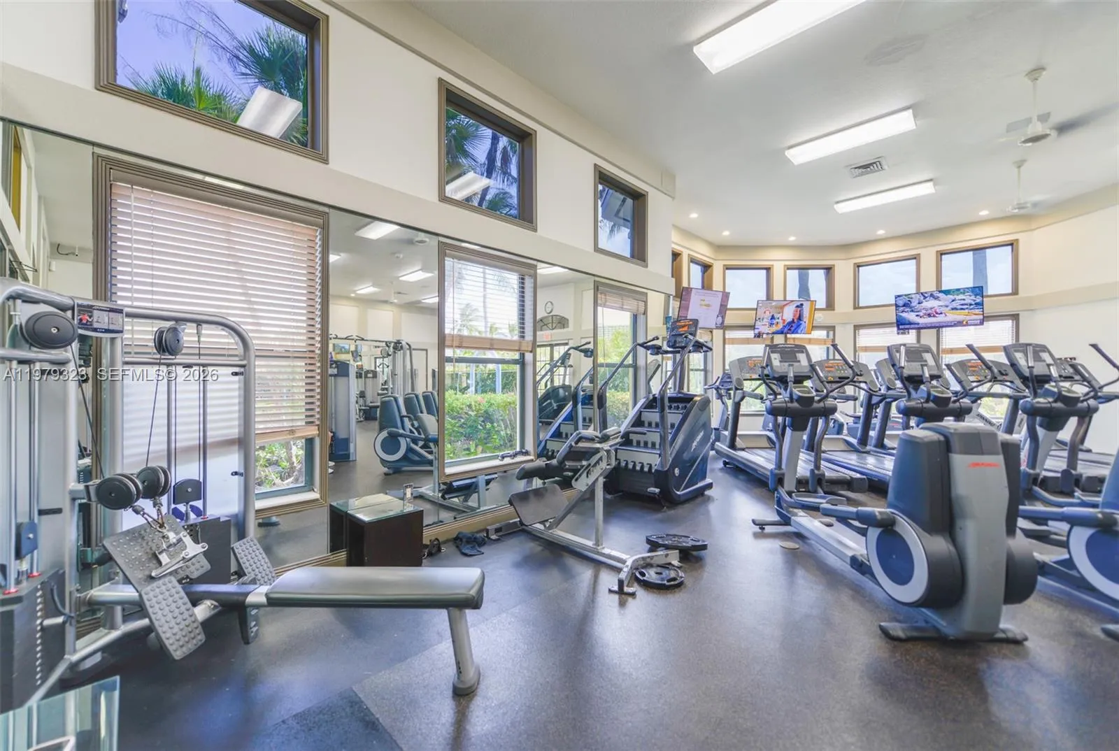 1448 Mariner Way, Hollywood, Florida 33019, Hollywood, Florida 33019, 4 Bedrooms Bedrooms, ,3 BathroomsBathrooms,Residential,For Sale,1448 Mariner Way, Hollywood, Florida 33019,A11979323