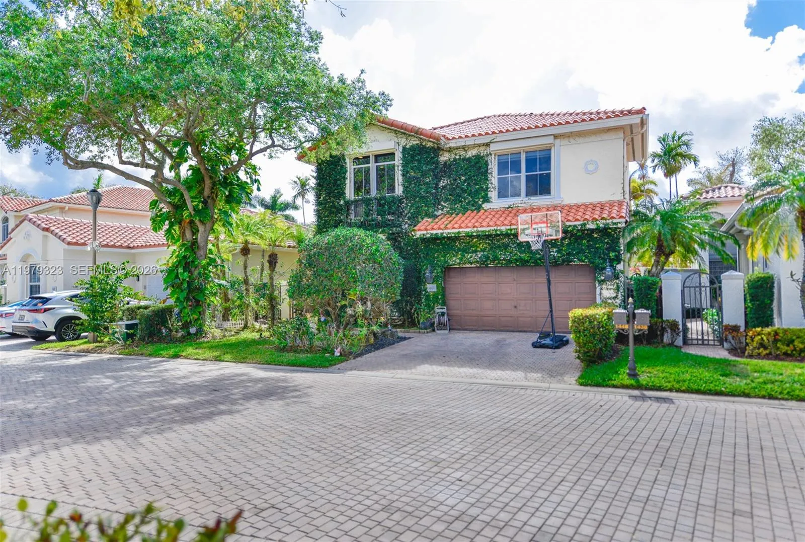 1448 Mariner Way, Hollywood, Florida 33019, Hollywood, Florida 33019, 4 Bedrooms Bedrooms, ,3 BathroomsBathrooms,Residential,For Sale,1448 Mariner Way, Hollywood, Florida 33019,A11979323