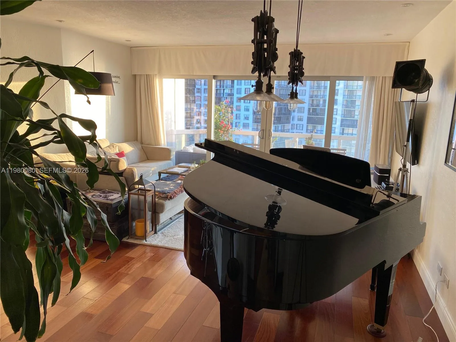 2451 Brickell Ave 11f, Miami, Florida 33129, Miami, Florida 33129, 1 Bedroom Bedrooms, ,1 BathroomBathrooms,Residential Lease,For Rent,2451 Brickell Ave 11f, Miami, Florida 33129,A11980080