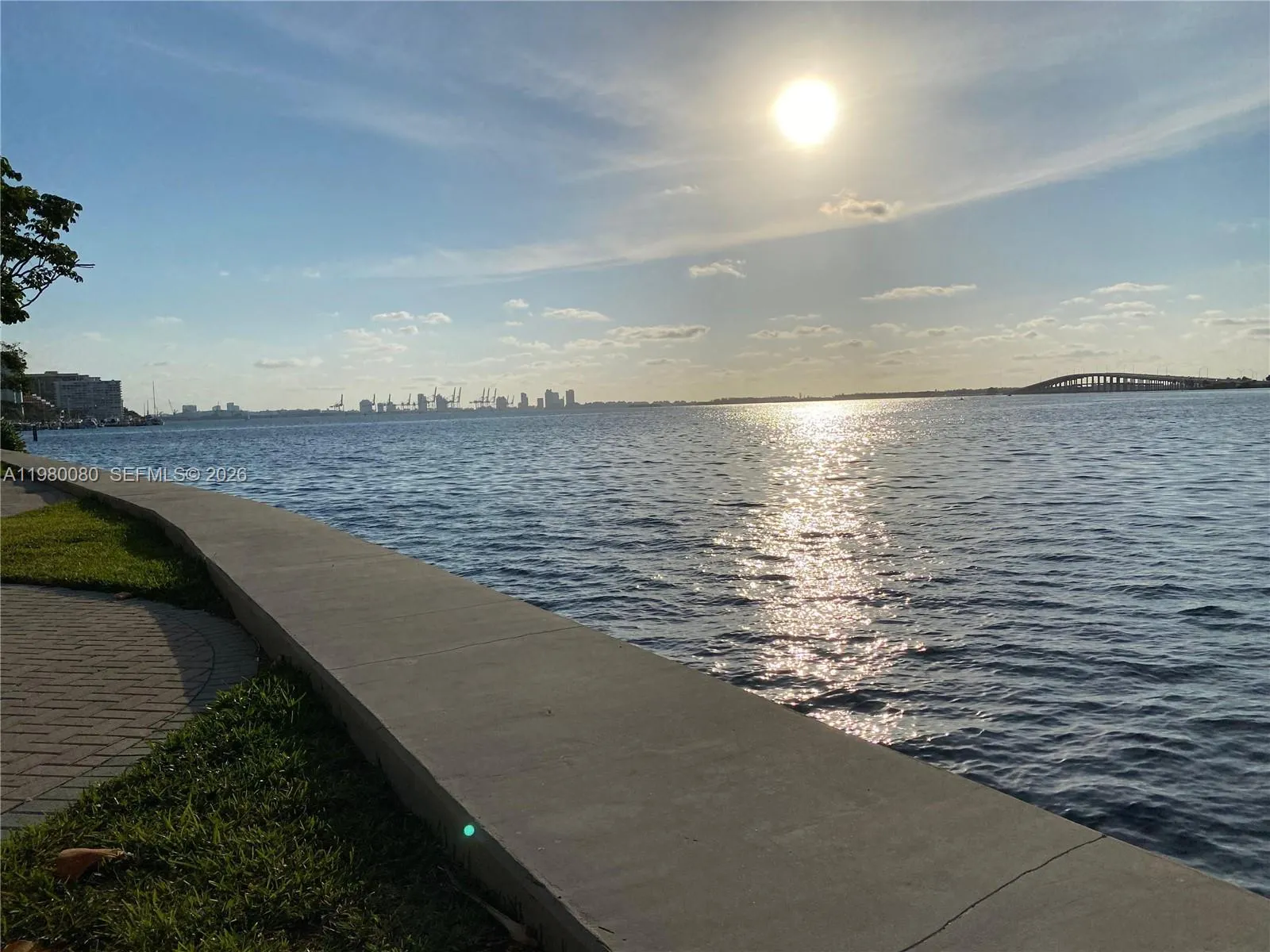 2451 Brickell Ave 11f, Miami, Florida 33129, Miami, Florida 33129, 1 Bedroom Bedrooms, ,1 BathroomBathrooms,Residential Lease,For Rent,2451 Brickell Ave 11f, Miami, Florida 33129,A11980080