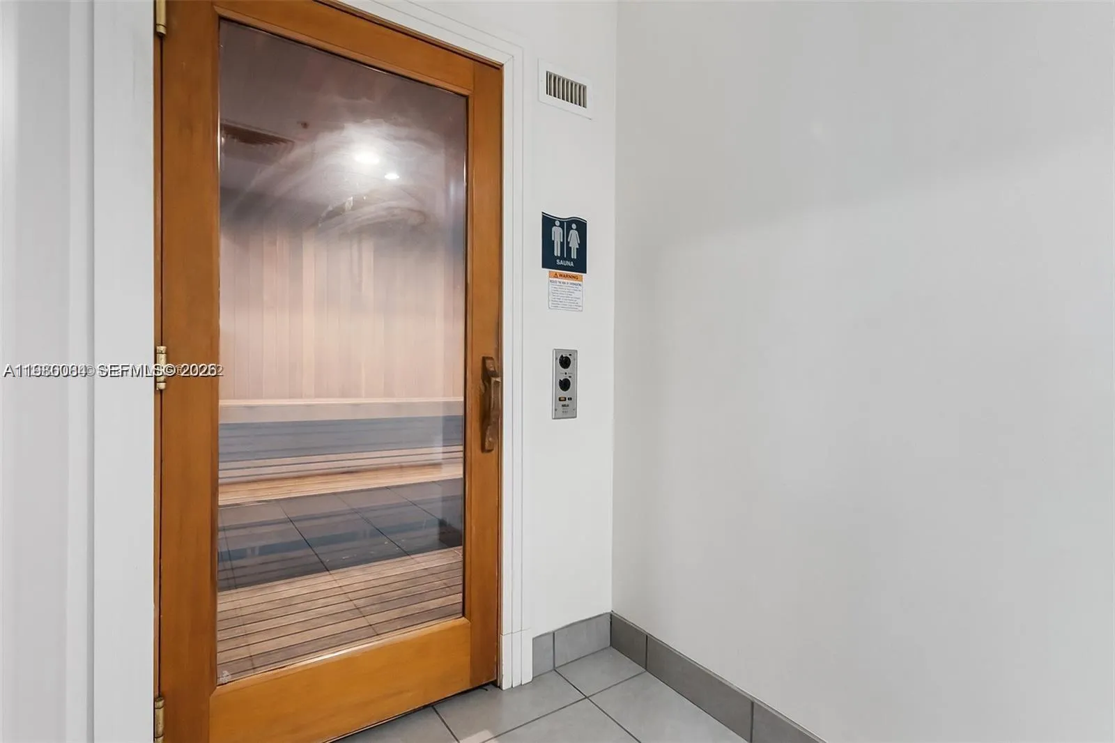 3000 S Ocean Dr 206, Hollywood, Florida 33019, Hollywood, Florida 33019, 1 Bedroom Bedrooms, ,1 BathroomBathrooms,Residential,For Sale,3000 S Ocean Dr 206, Hollywood, Florida 33019,A11980084