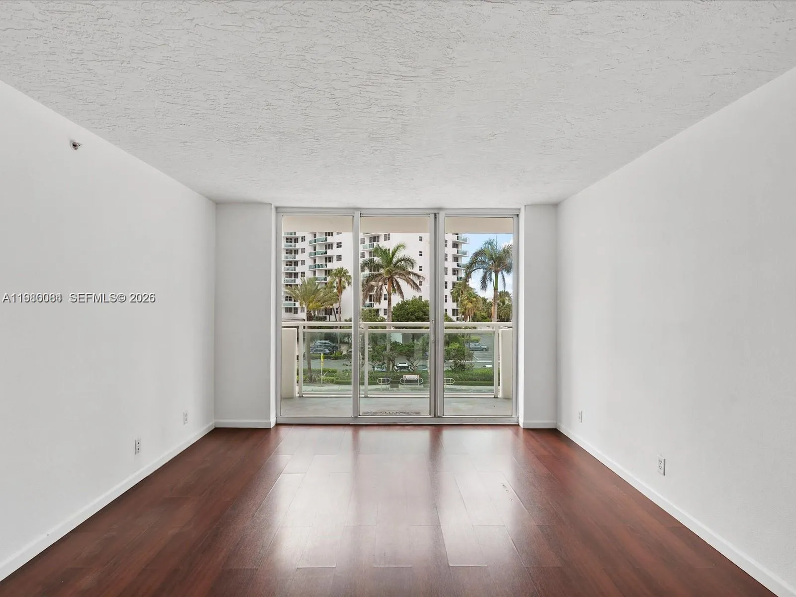 3000 S Ocean Dr 206, Hollywood, Florida 33019, Hollywood, Florida 33019, 1 Bedroom Bedrooms, ,1 BathroomBathrooms,Residential,For Sale,3000 S Ocean Dr 206, Hollywood, Florida 33019,A11980084