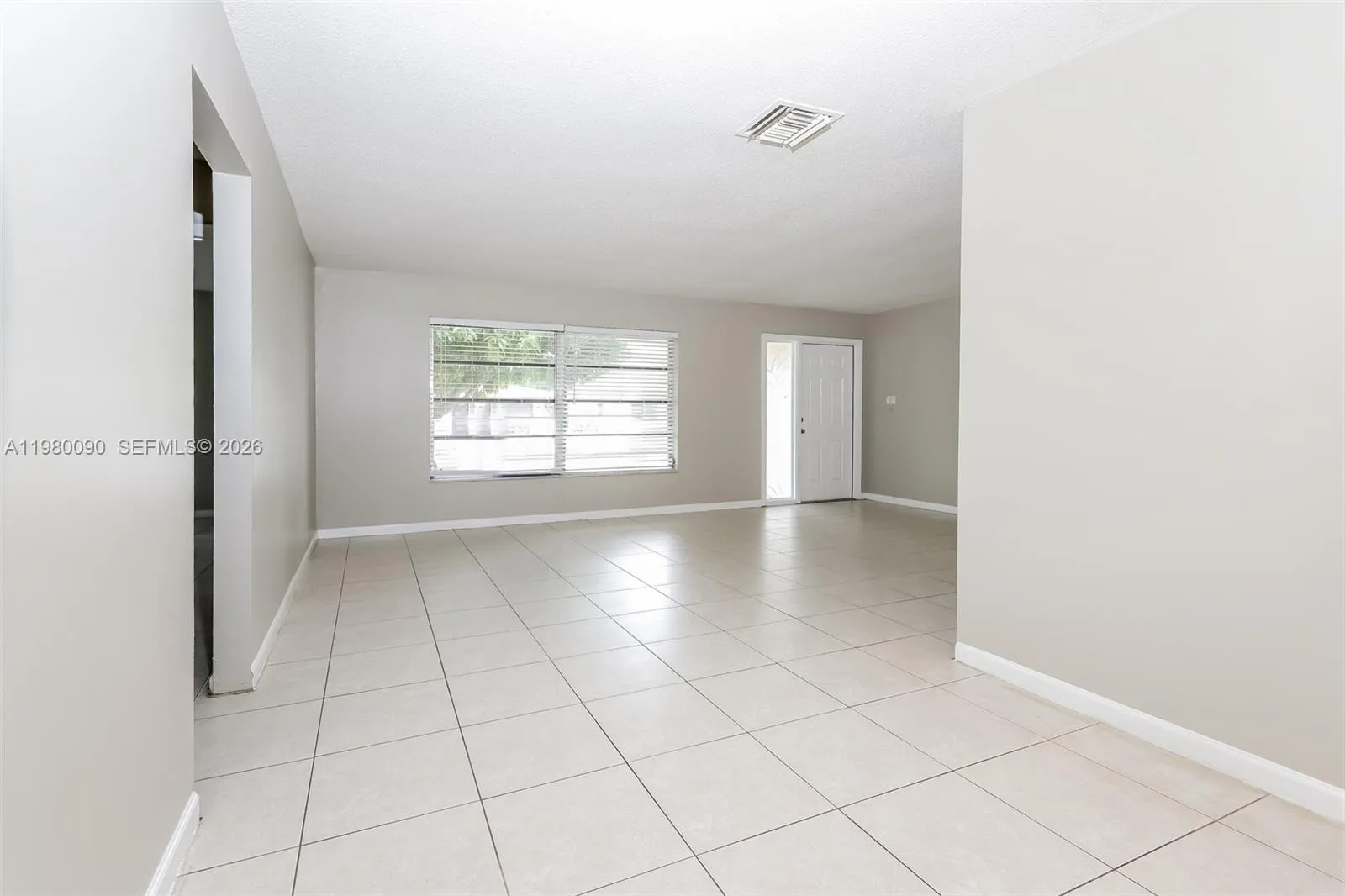 7401 Nw 58th St, Tamarac, Florida 33321, Tamarac, Florida 33321, 4 Bedrooms Bedrooms, ,2 BathroomsBathrooms,Residential Lease,For Rent,7401 Nw 58th St, Tamarac, Florida 33321,A11980090