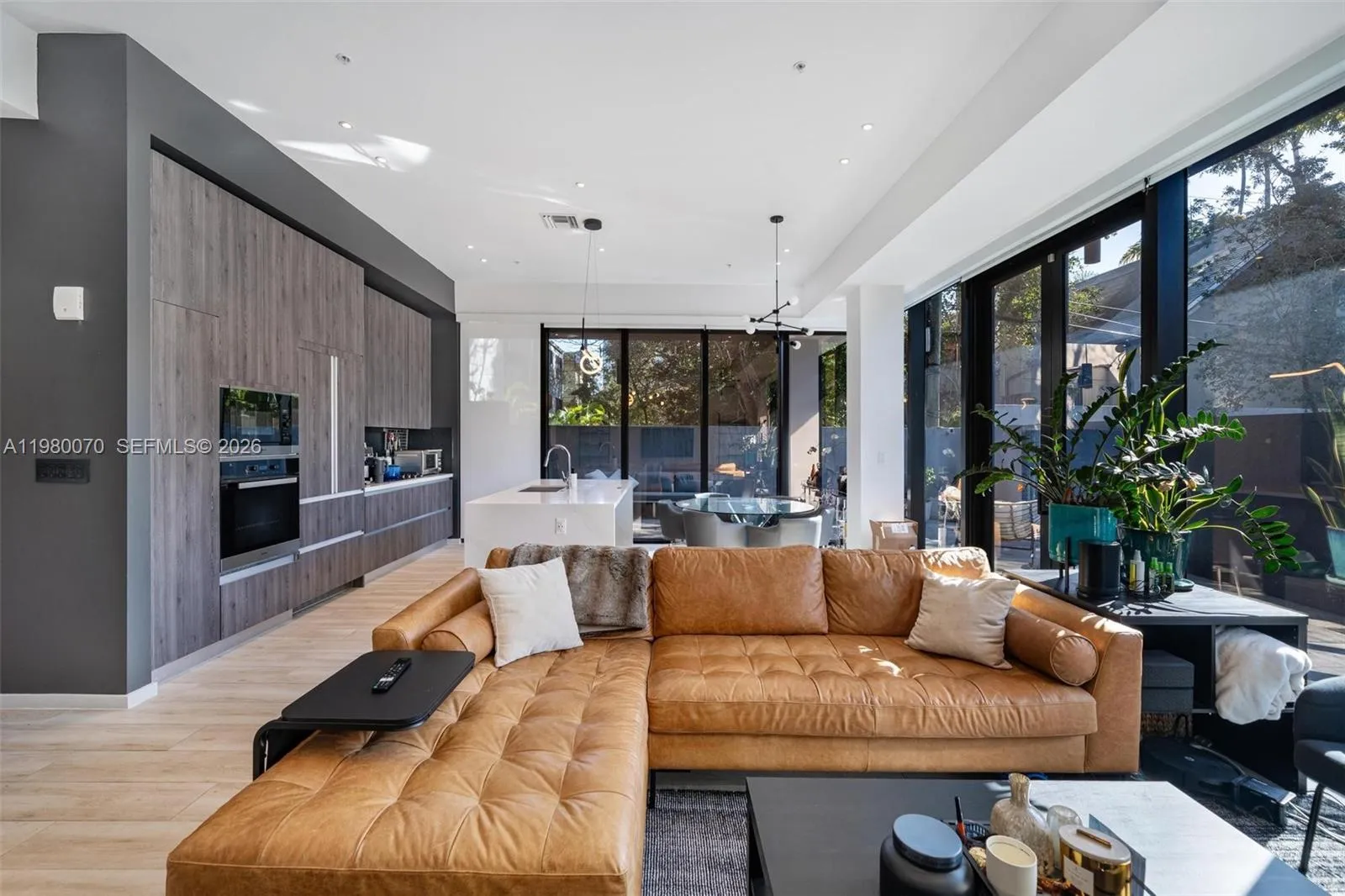 3156 Sw 27th Ave 101, Miami, Florida 33133, Miami, Florida 33133, 2 Bedrooms Bedrooms, ,2 BathroomsBathrooms,Residential Lease,For Rent,3156 Sw 27th Ave 101, Miami, Florida 33133,A11980070