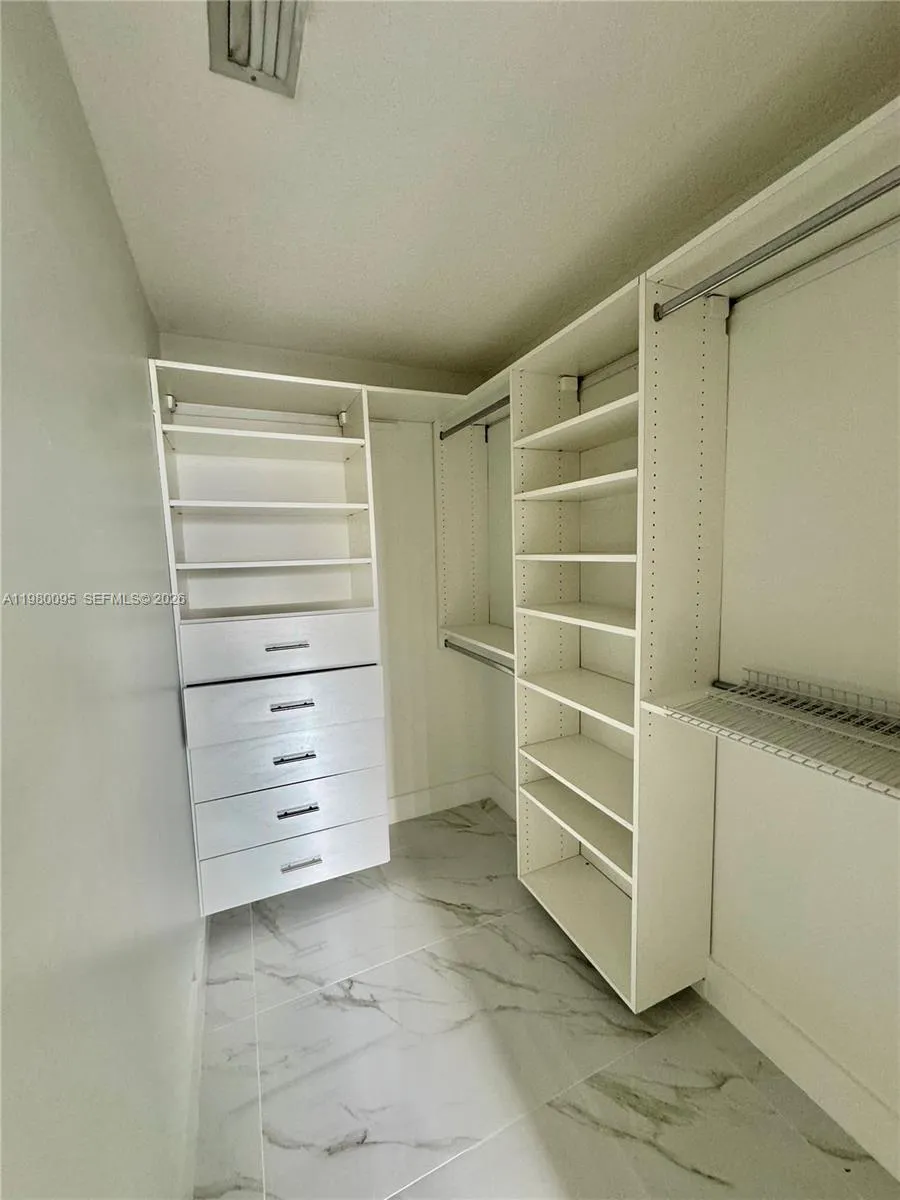 6360 Nw 114th Ave 206, Doral, Florida 33178, Doral, Florida 33178, 2 Bedrooms Bedrooms, ,2 BathroomsBathrooms,Residential Lease,For Rent,6360 Nw 114th Ave 206, Doral, Florida 33178,A11980095
