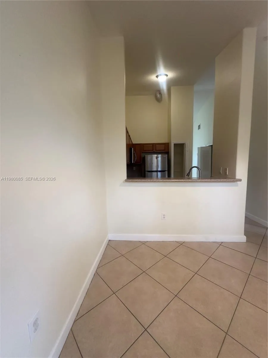 1662 Se 27th Dr 209, Homestead, Florida 33035, Homestead, Florida 33035, 3 Bedrooms Bedrooms, ,2 BathroomsBathrooms,Residential Lease,For Rent,1662 Se 27th Dr 209, Homestead, Florida 33035,A11980085
