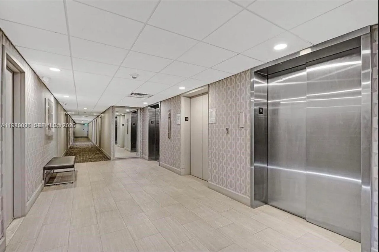 300 Bayview Dr 1107, Sunny Isles Beach, Florida 33, Sunny Isles Beach, Florida 33160, 2 Bedrooms Bedrooms, 1 Room Rooms,2 BathroomsBathrooms,Residential,For Sale,300 Bayview Dr 1107, Sunny Isles Beach, Florida 33,A11980096